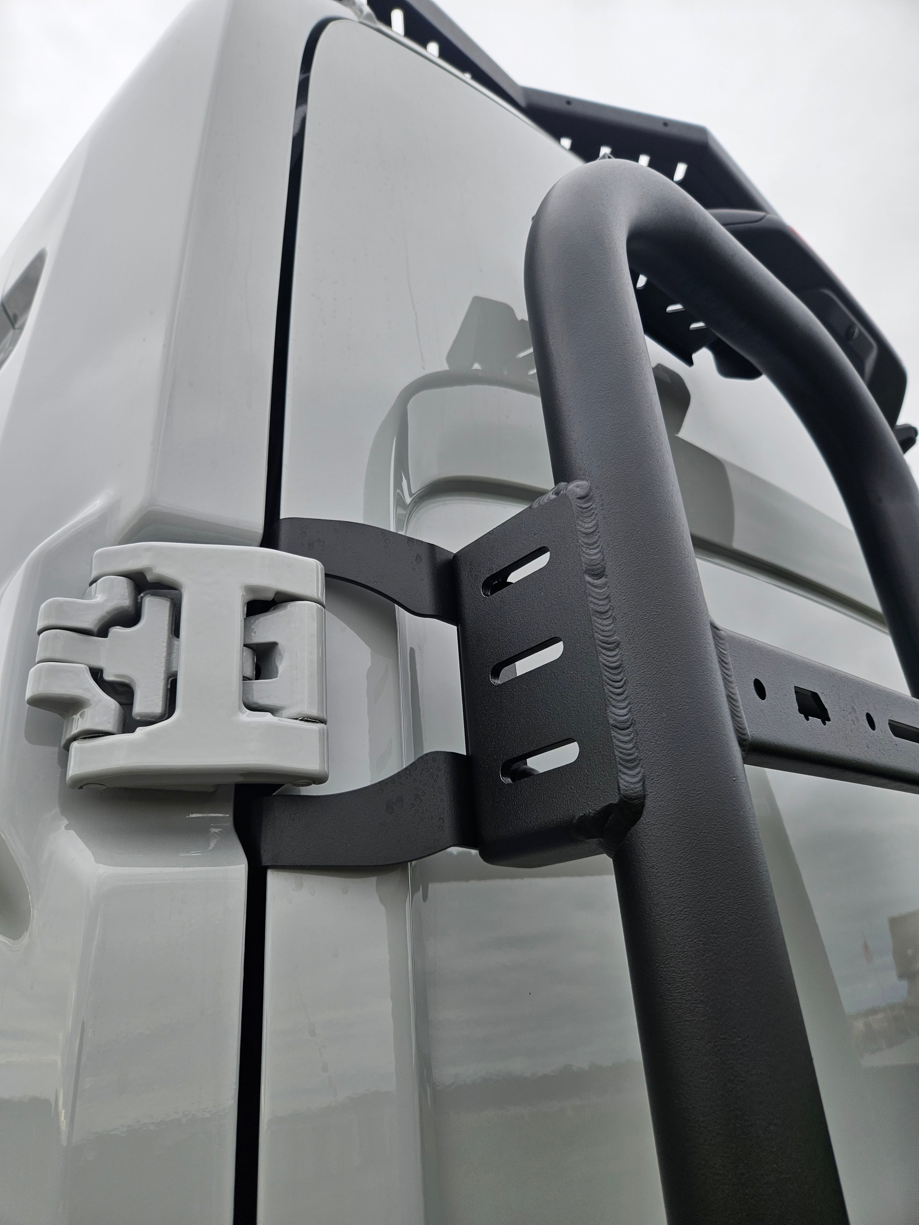 ROVER VANS REAR DOOR LADDER & TIRE CARRIER (TRANSIT 2015+) - ALUMINUM 2025 EDITION