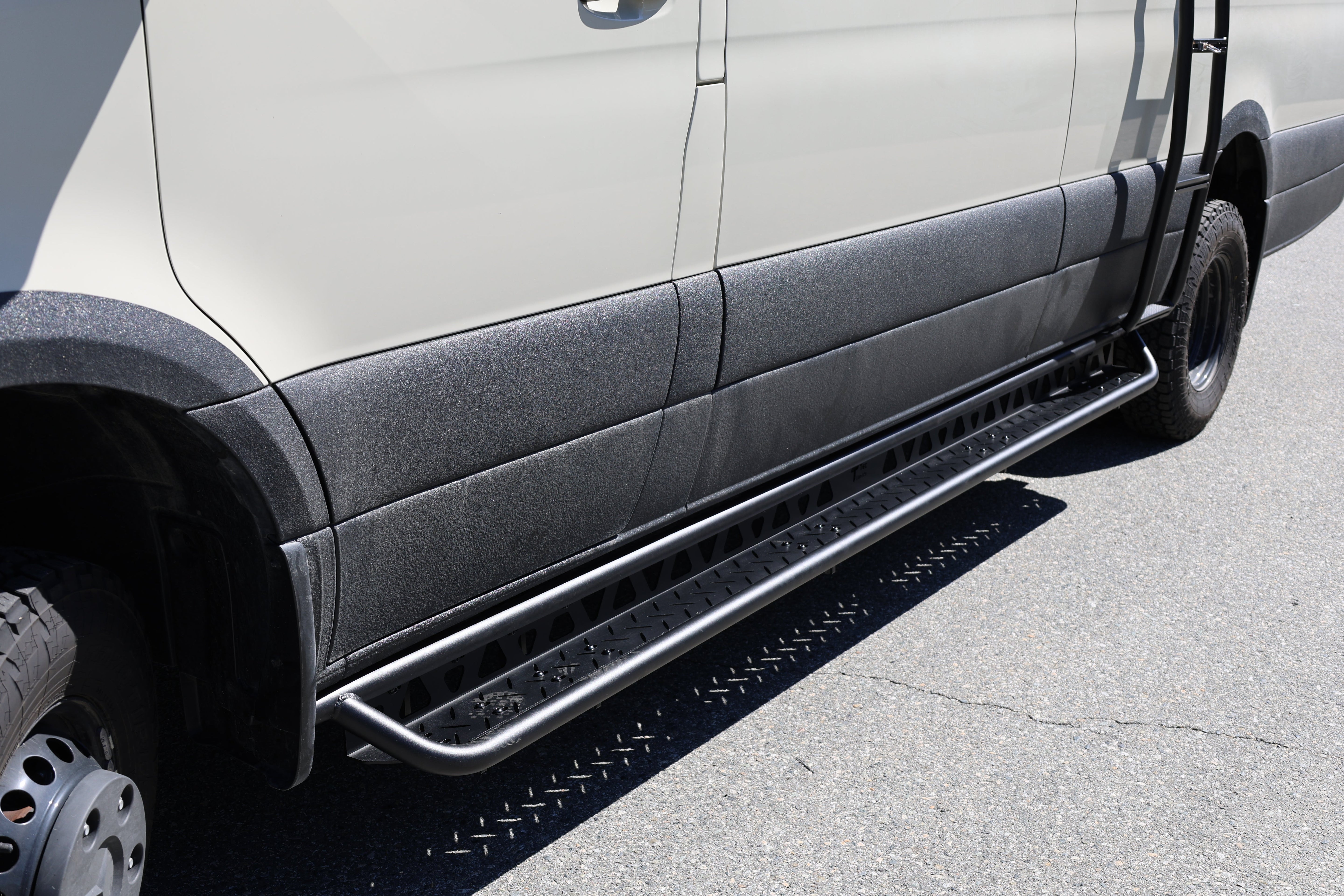 Tec Vanlife Sprinter Full-Length Running Boards - Continuous Step