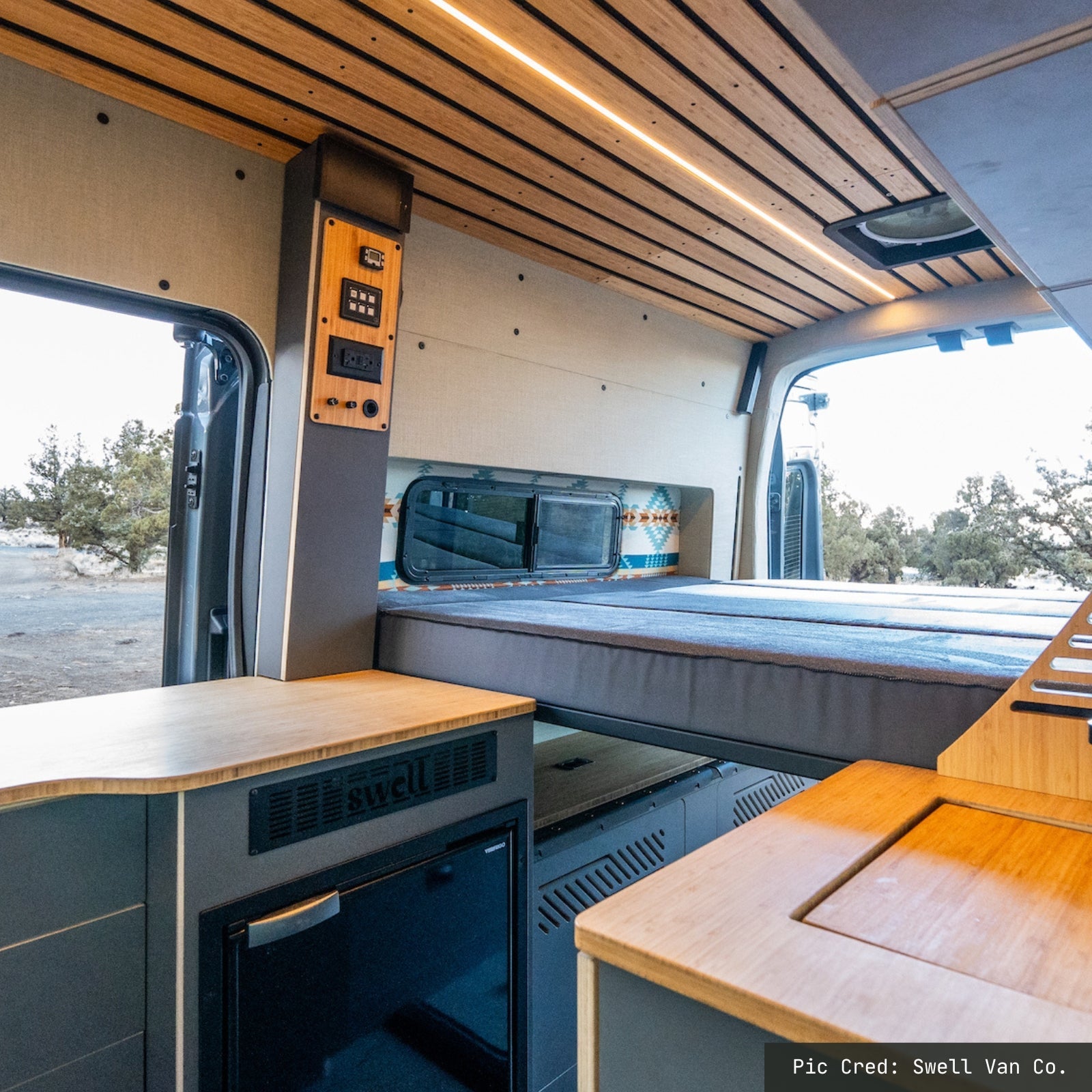 VANSPEED TRANSIT EXTERIOR CAPSULES