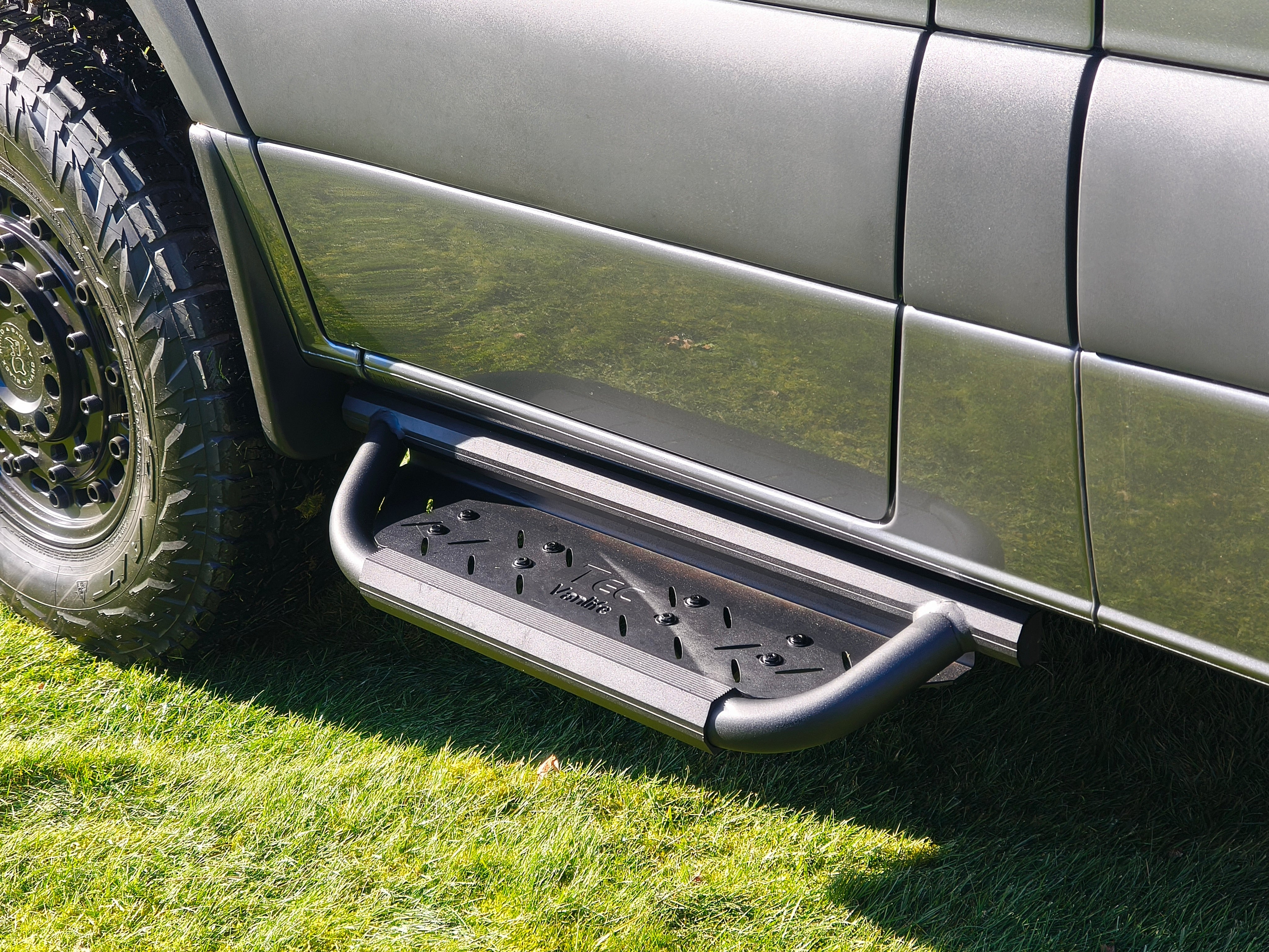 Tec Vanlife Sprinter Hexagon Running Boards - Modular Access