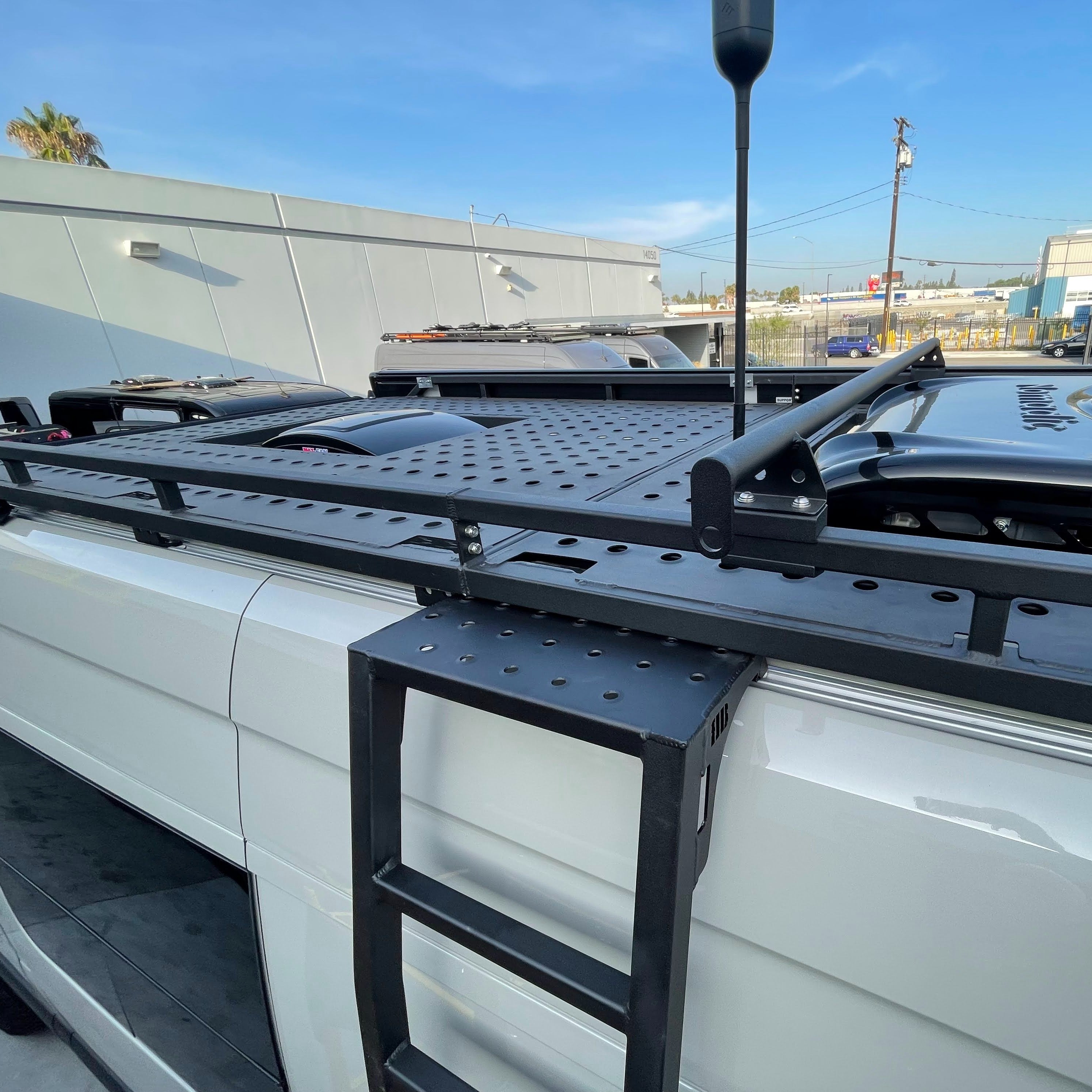RB COMPONENTS SPRINTER CONTOURED SIDE LADDER