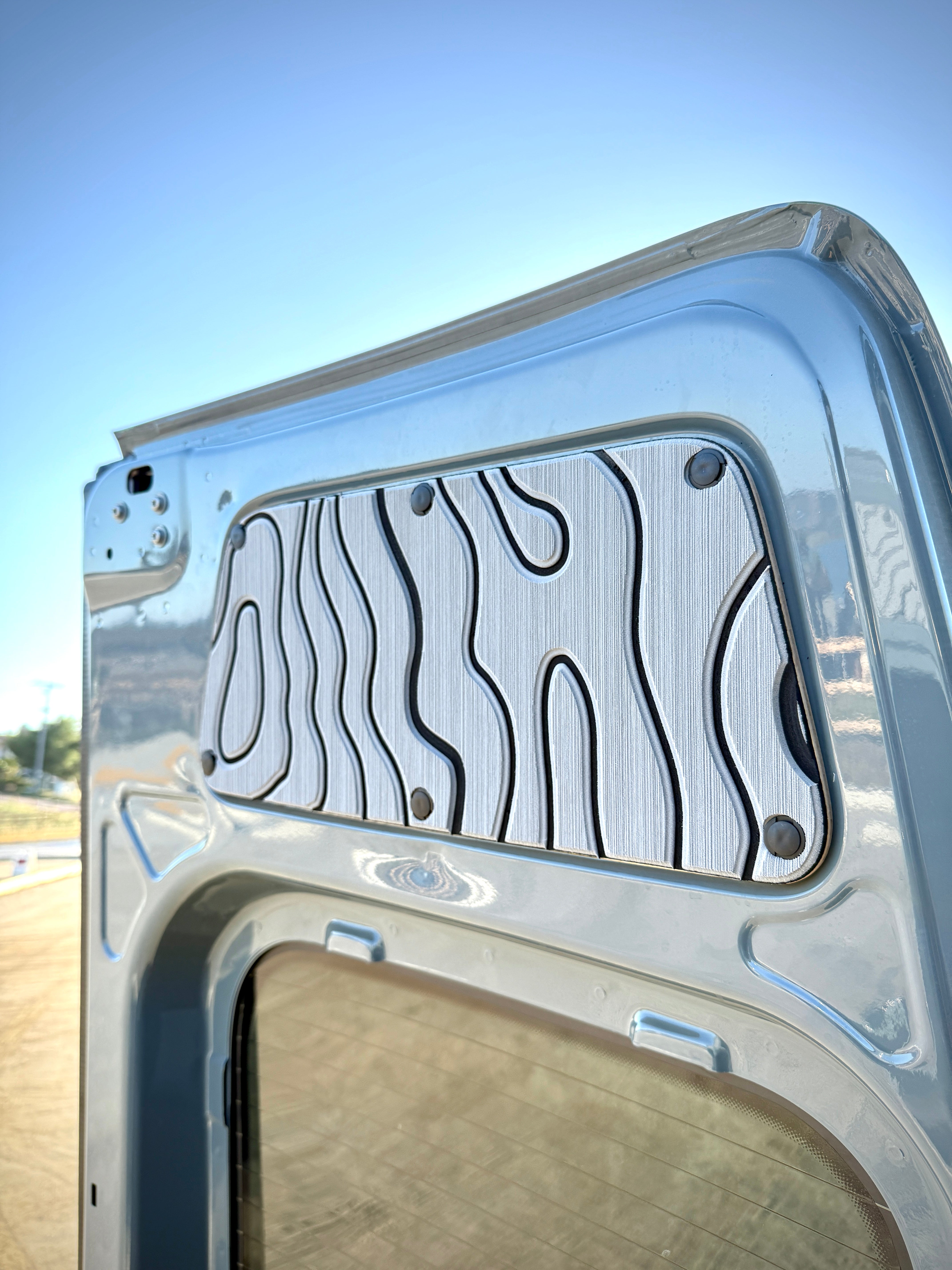 Sprinter Rear Door Panels – Set of Topo Design (2007+)
