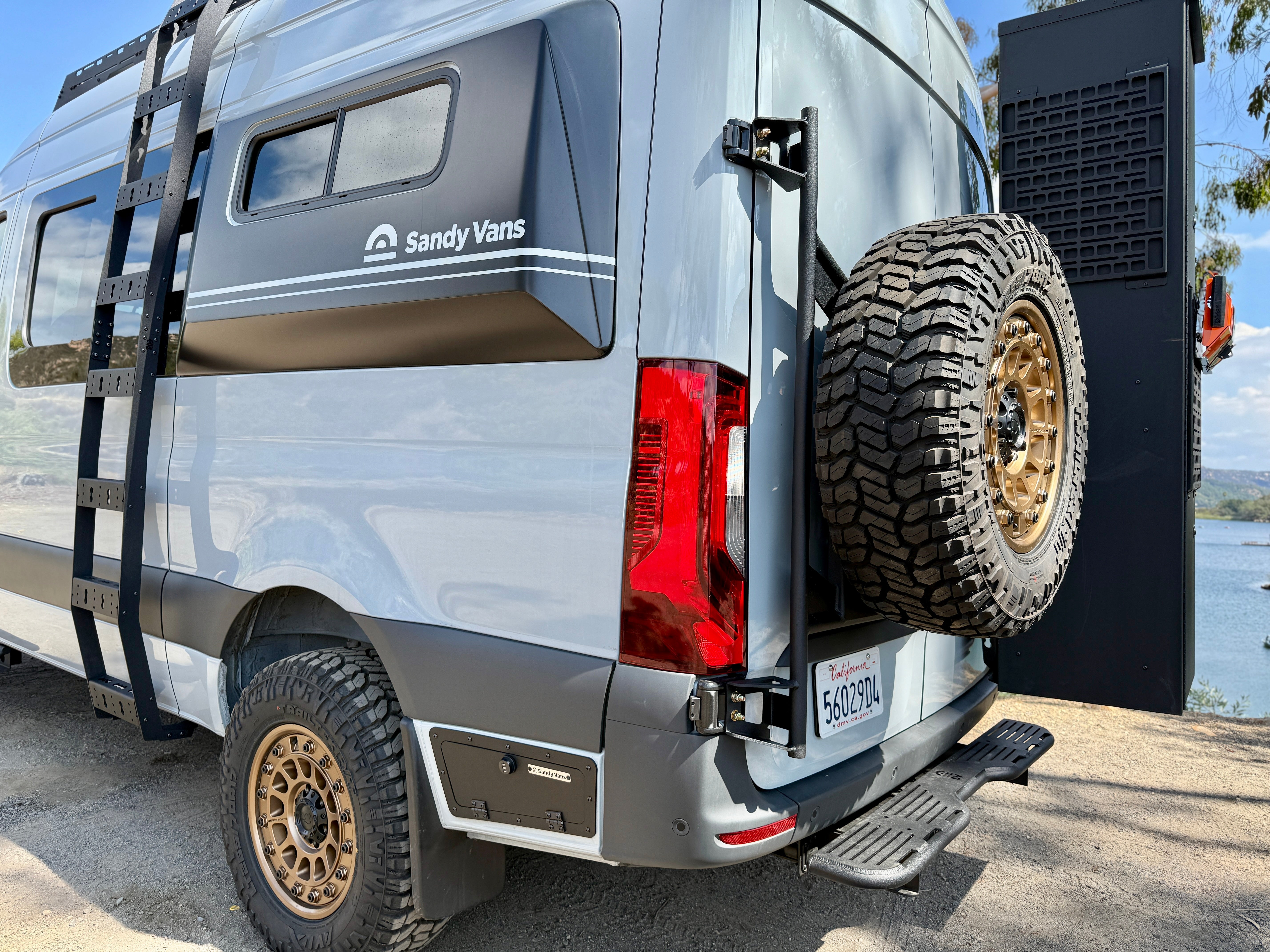 SV Spare Tire Rack