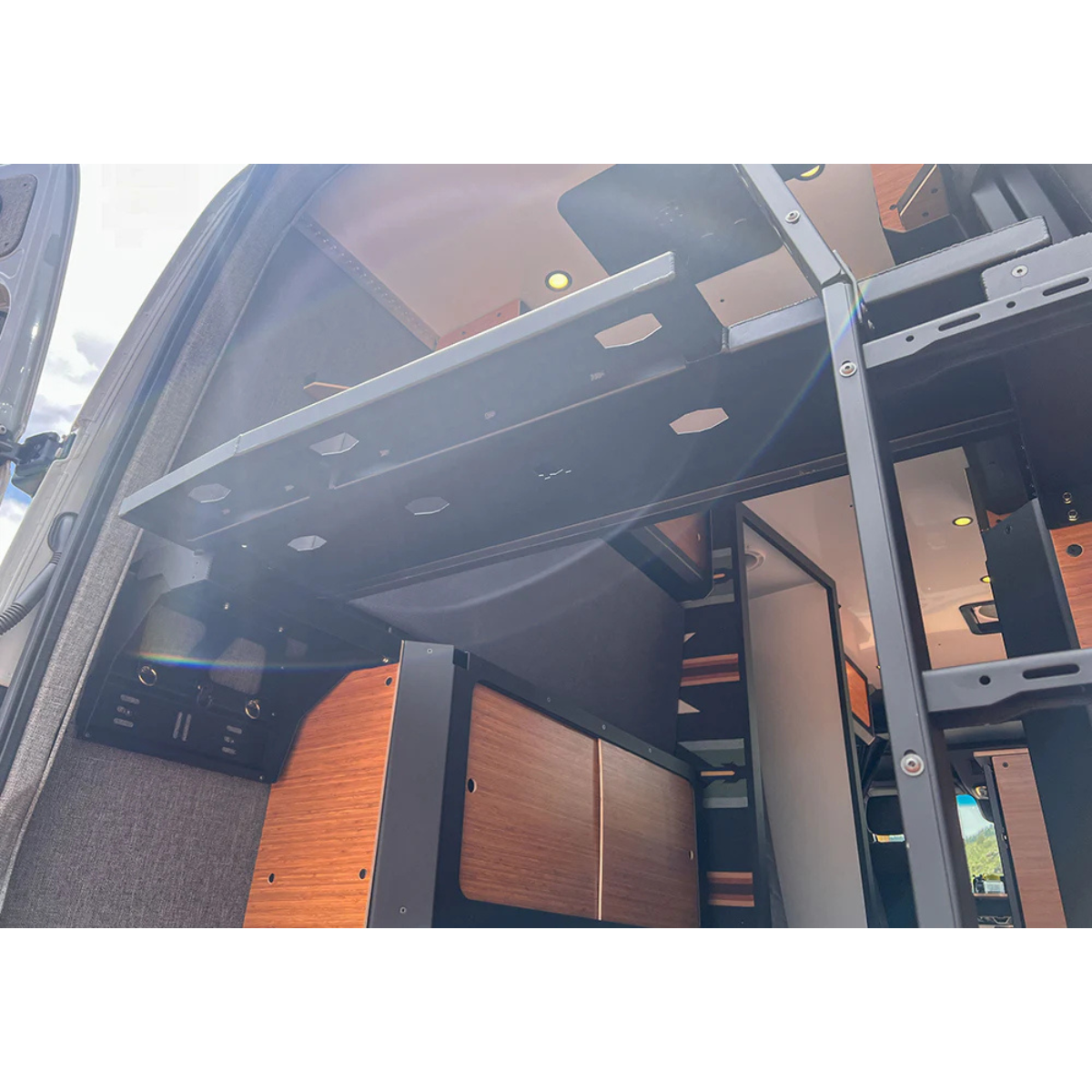 Rigwell Made Sprinter 170 Nomad Murphy Bed - Three-Mode System