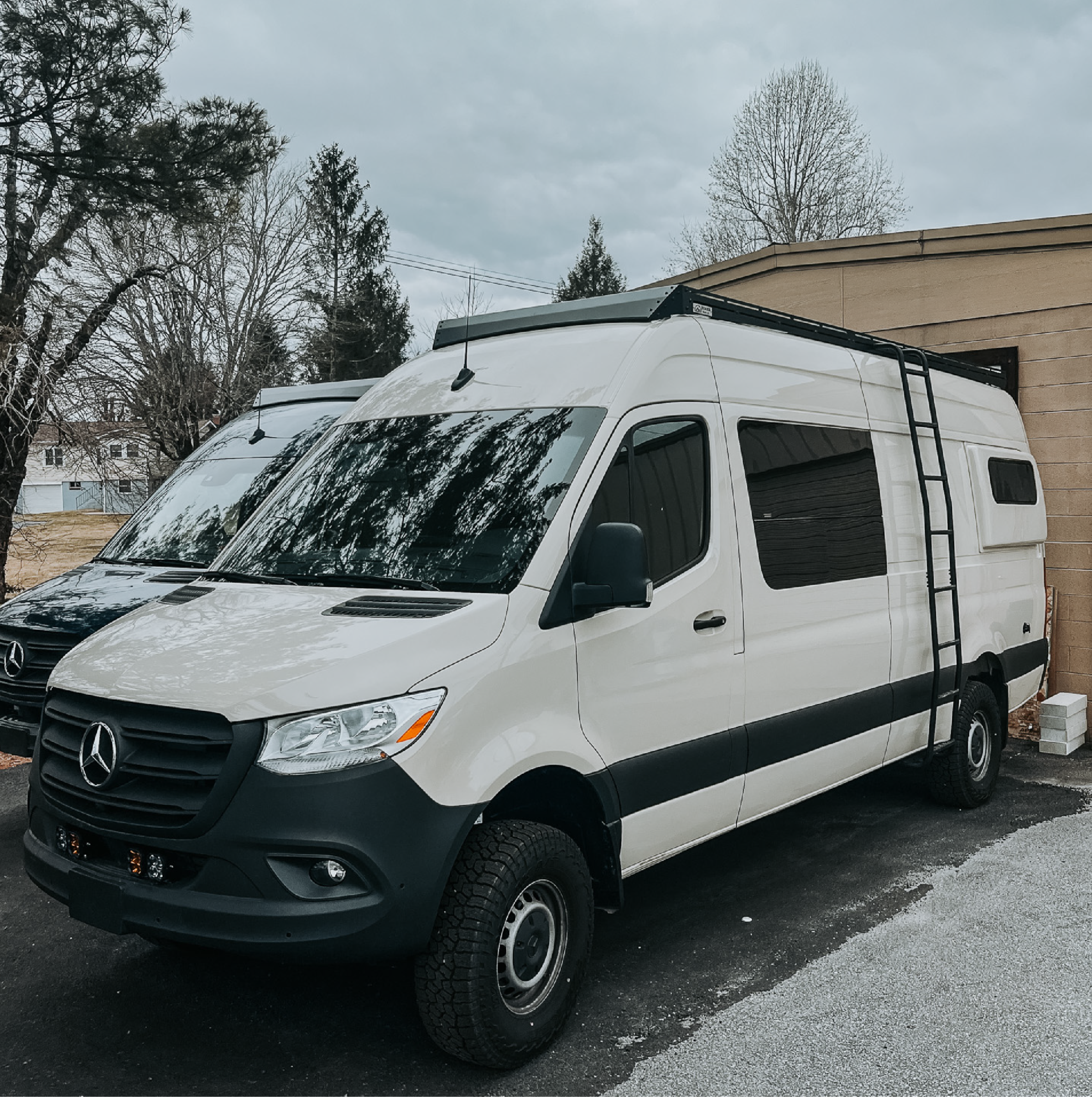 Unaka Gear Co. V1 Mercedes Sprinter Roof Rack - Premium - 170" High Roof - Modular Roof Rack System