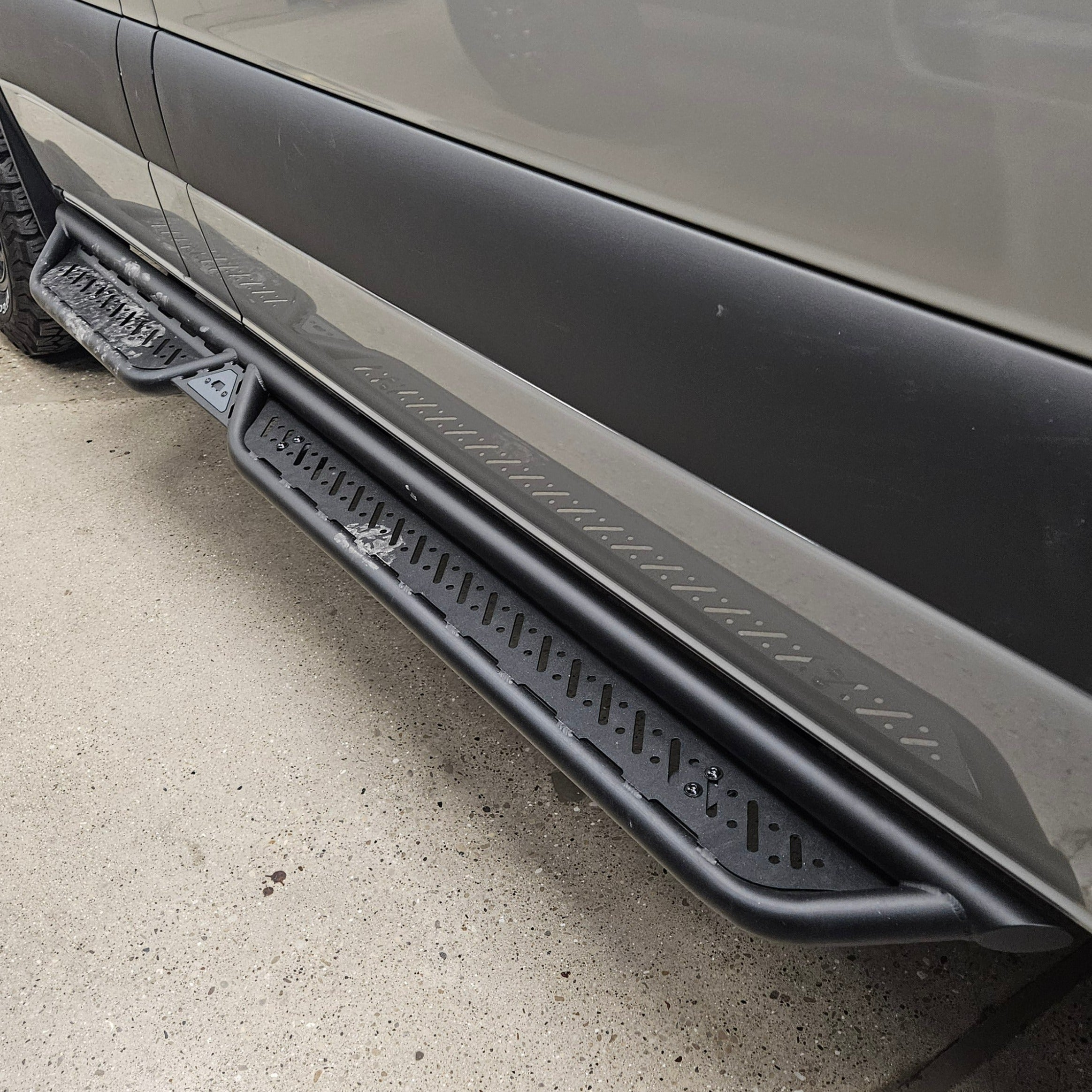 ROVER VANS SPRINTER ADVENTURE SIDE STEPS
