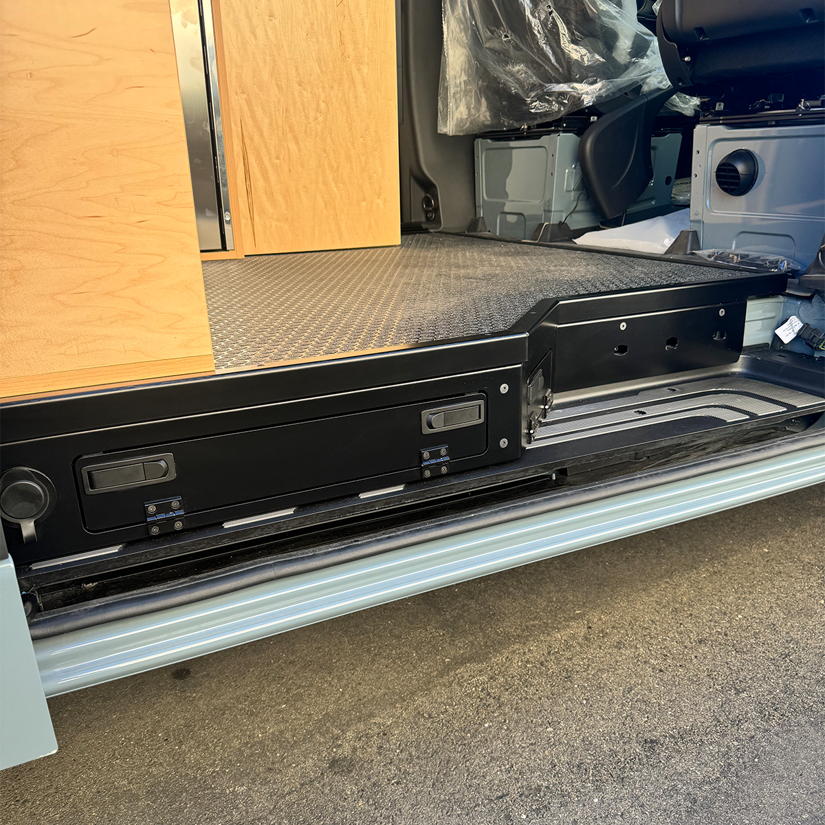 Rigwell Made Sprinter Stow Step - Storage and Power