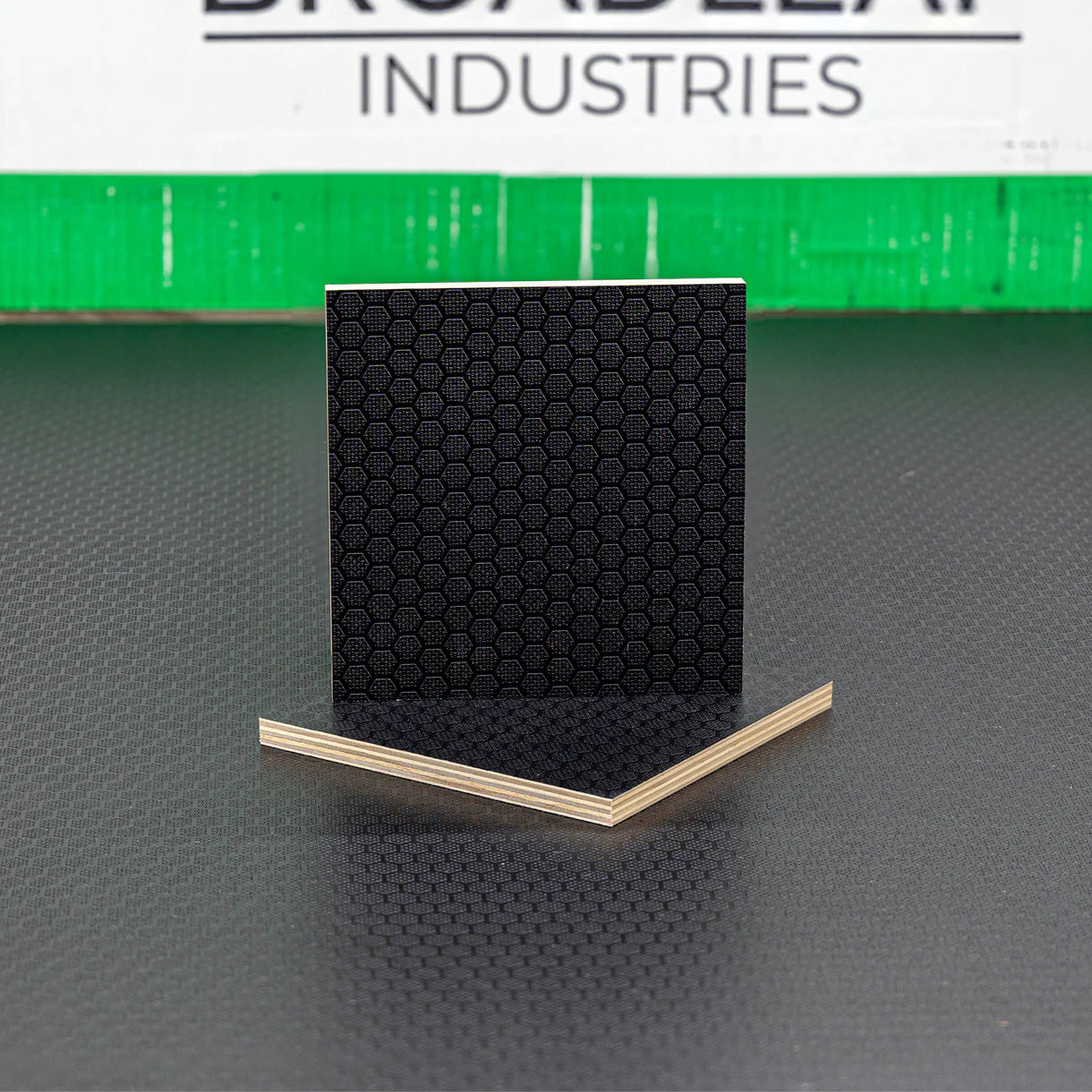 UltraHEX Plywood Heavy-Duty