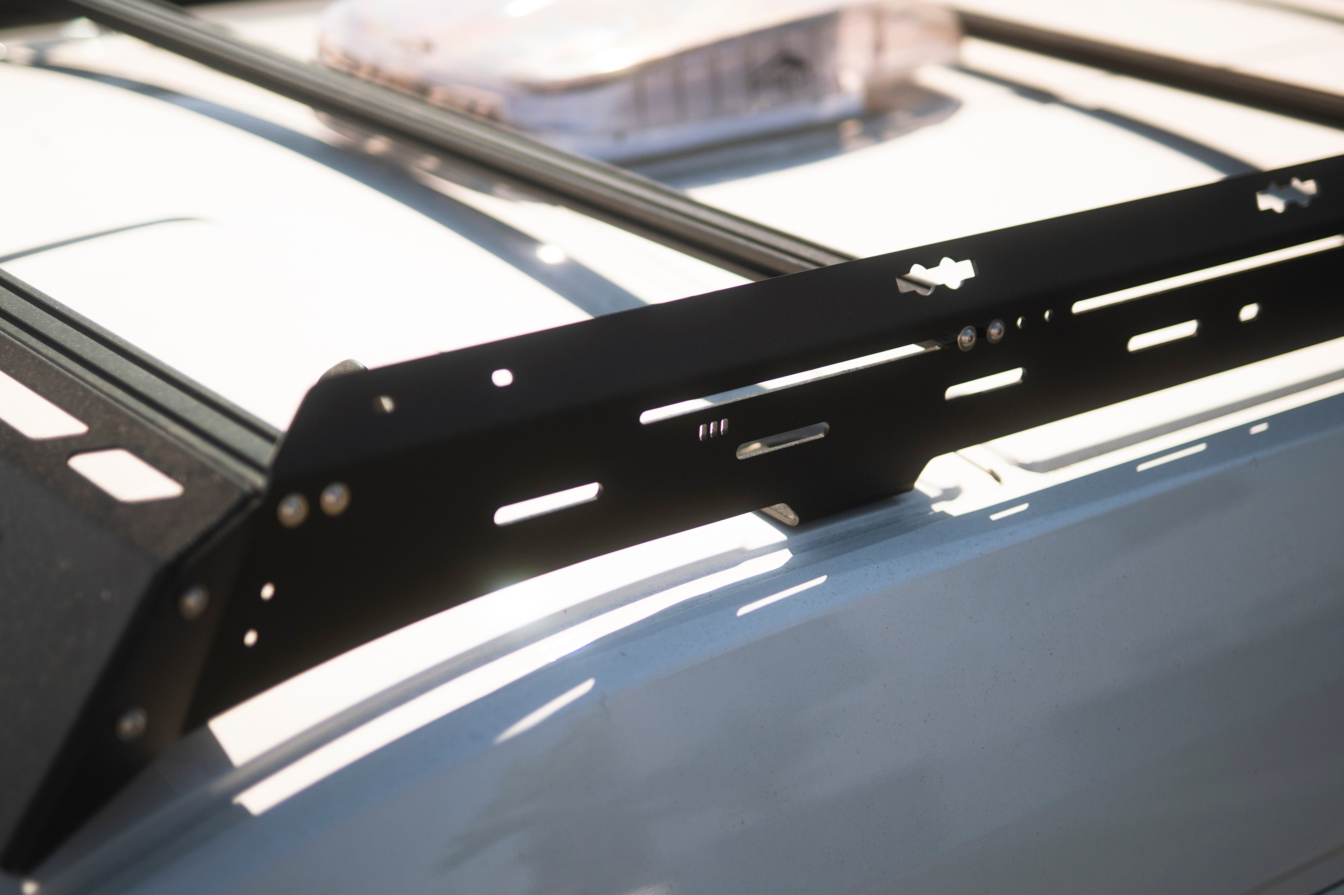 VANSPEED TRANSIT 148" HIGH ROOF SCOUT RACK - PREMIUM MODULAR AERODYNAMIC PLATFORM