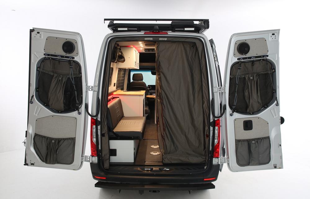 RB Components 2019+ Sprinter Rear Window Bag - Privacy Storage