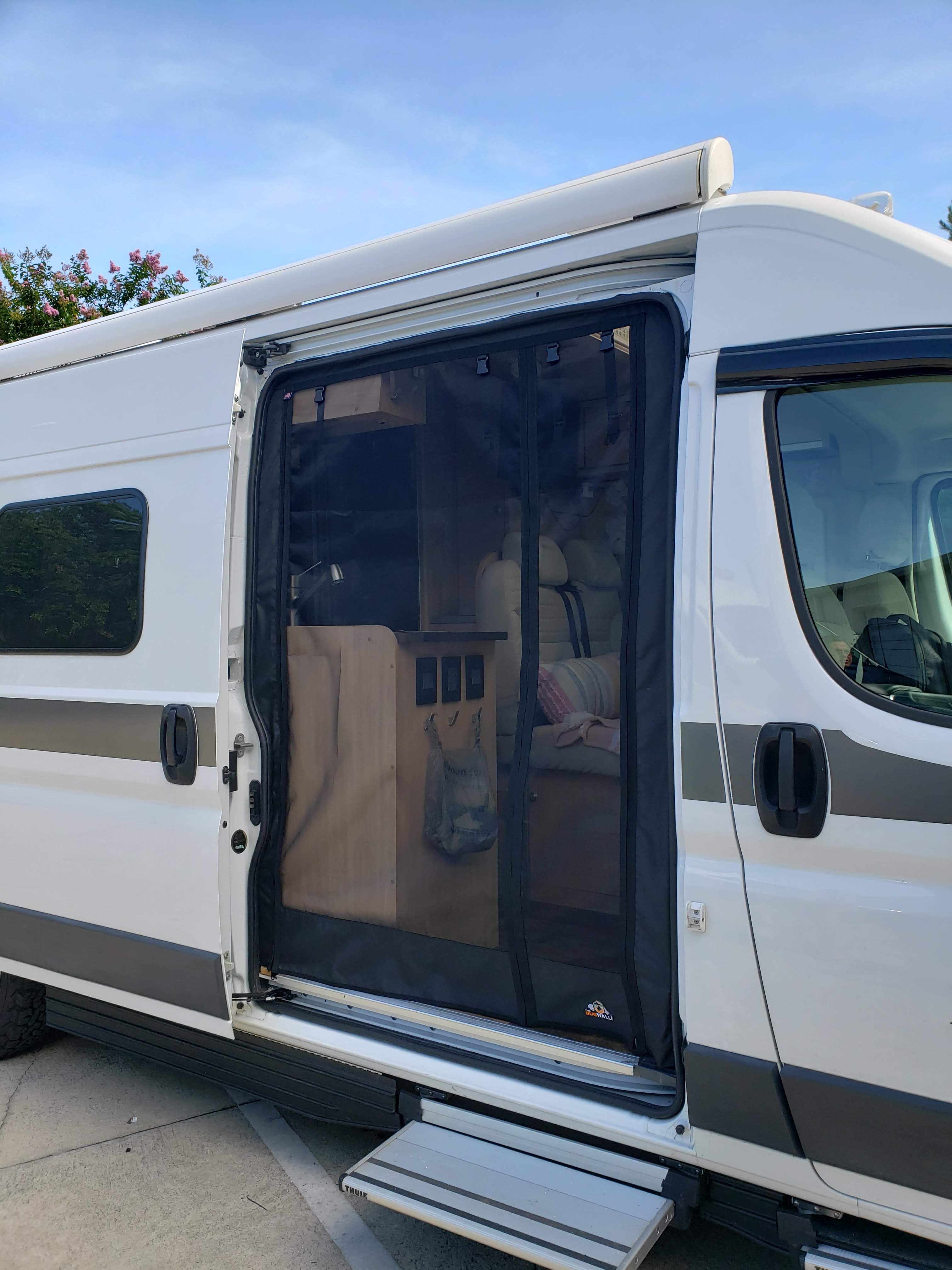 The Bug Wall Sprinter 2007-2024 Sliding Screen - Custom Entry