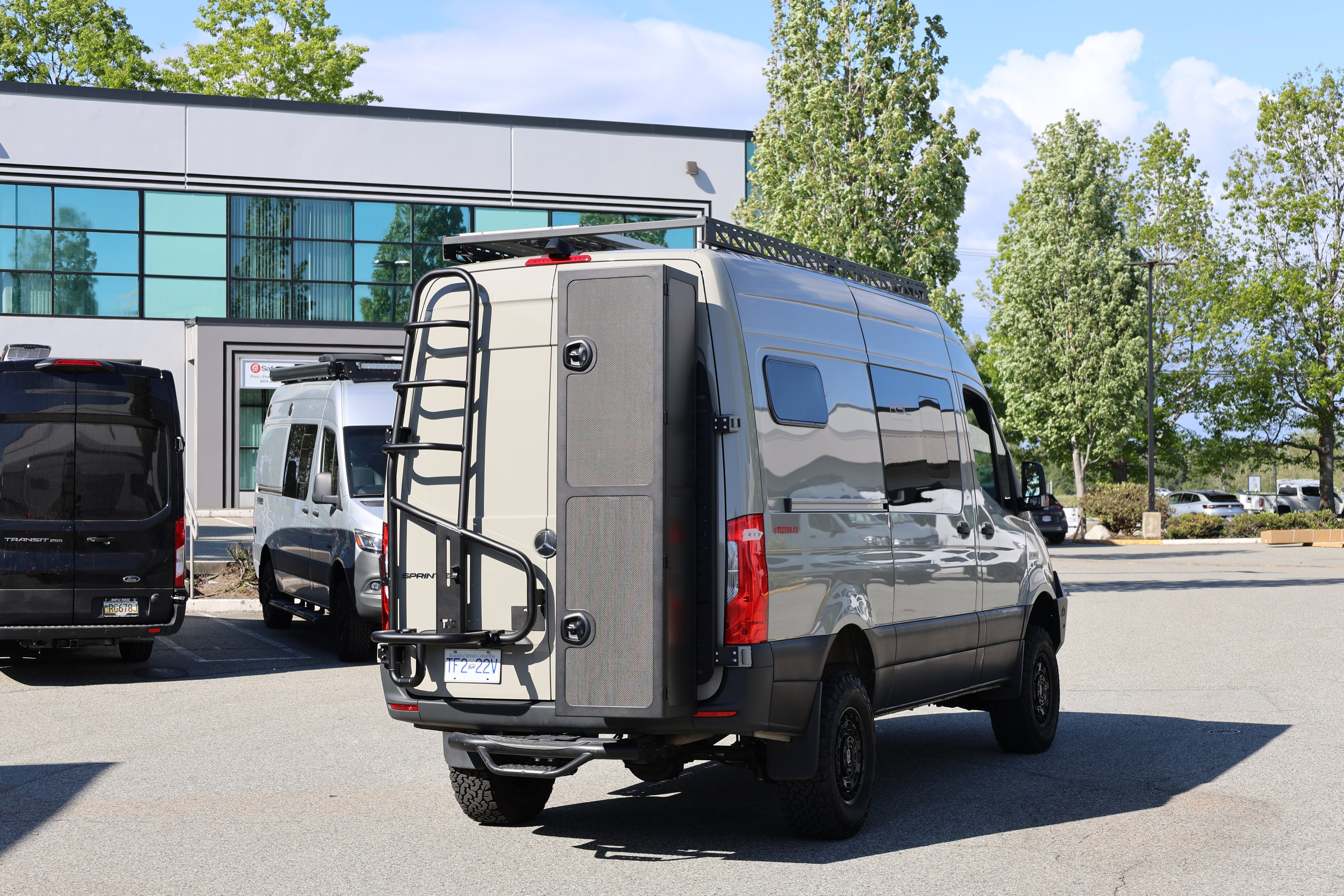 Tec Vanlife Trenta Carbon Fiber Storage Box - Long Gear