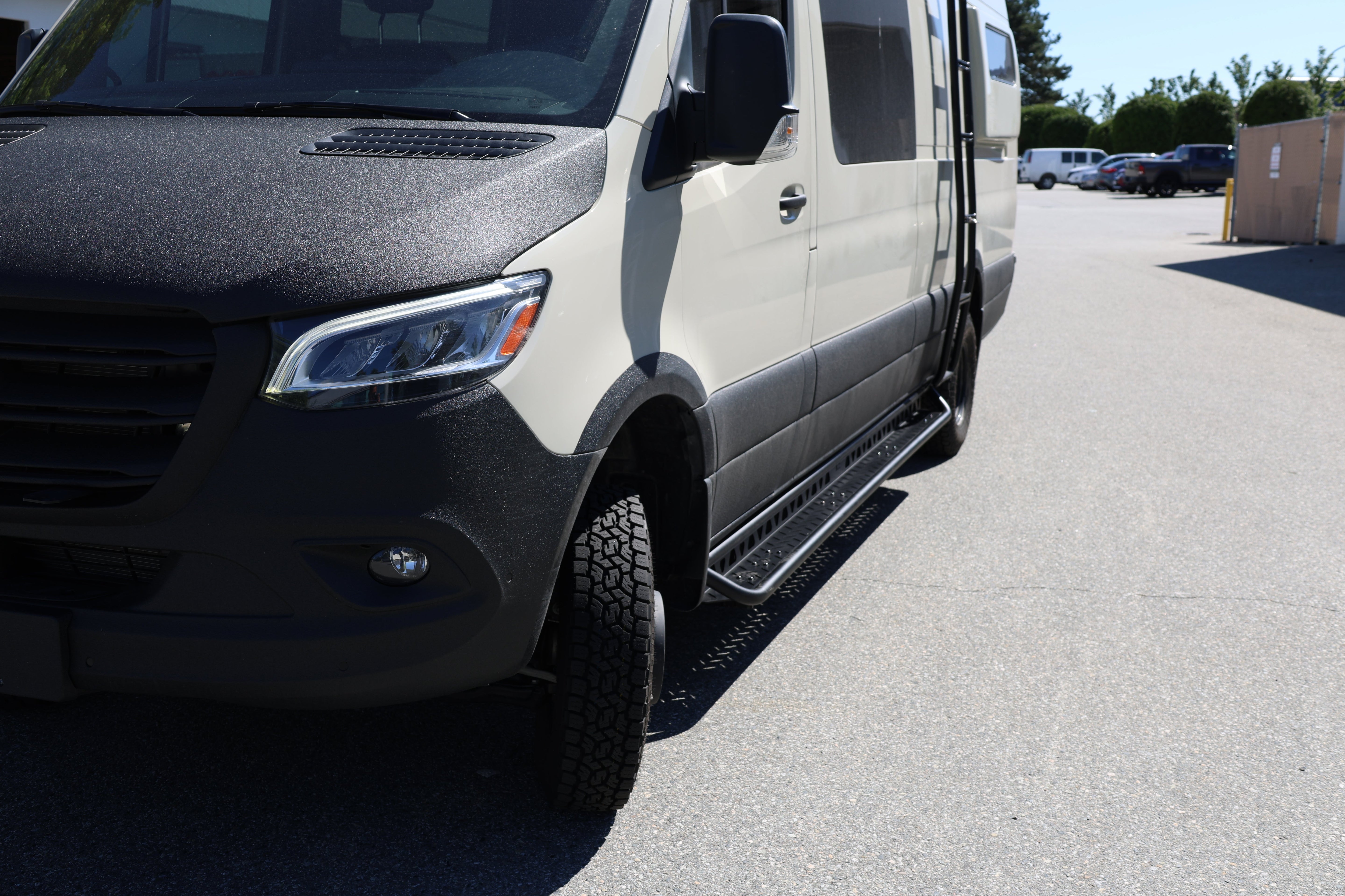 Tec Vanlife Sprinter Full-Length Running Boards - Continuous Step