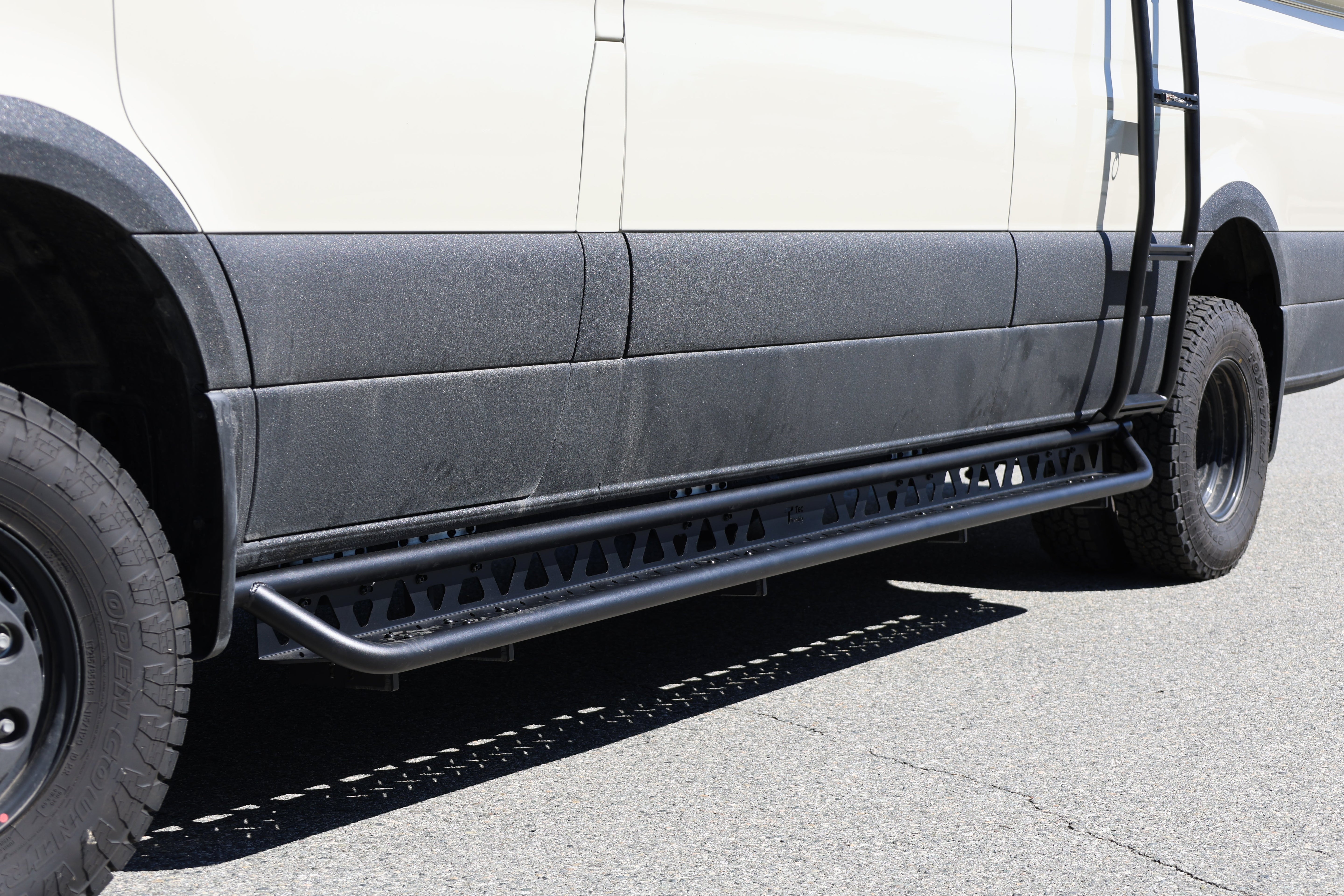 Tec Vanlife Sprinter Full-Length Running Boards - Continuous Step
