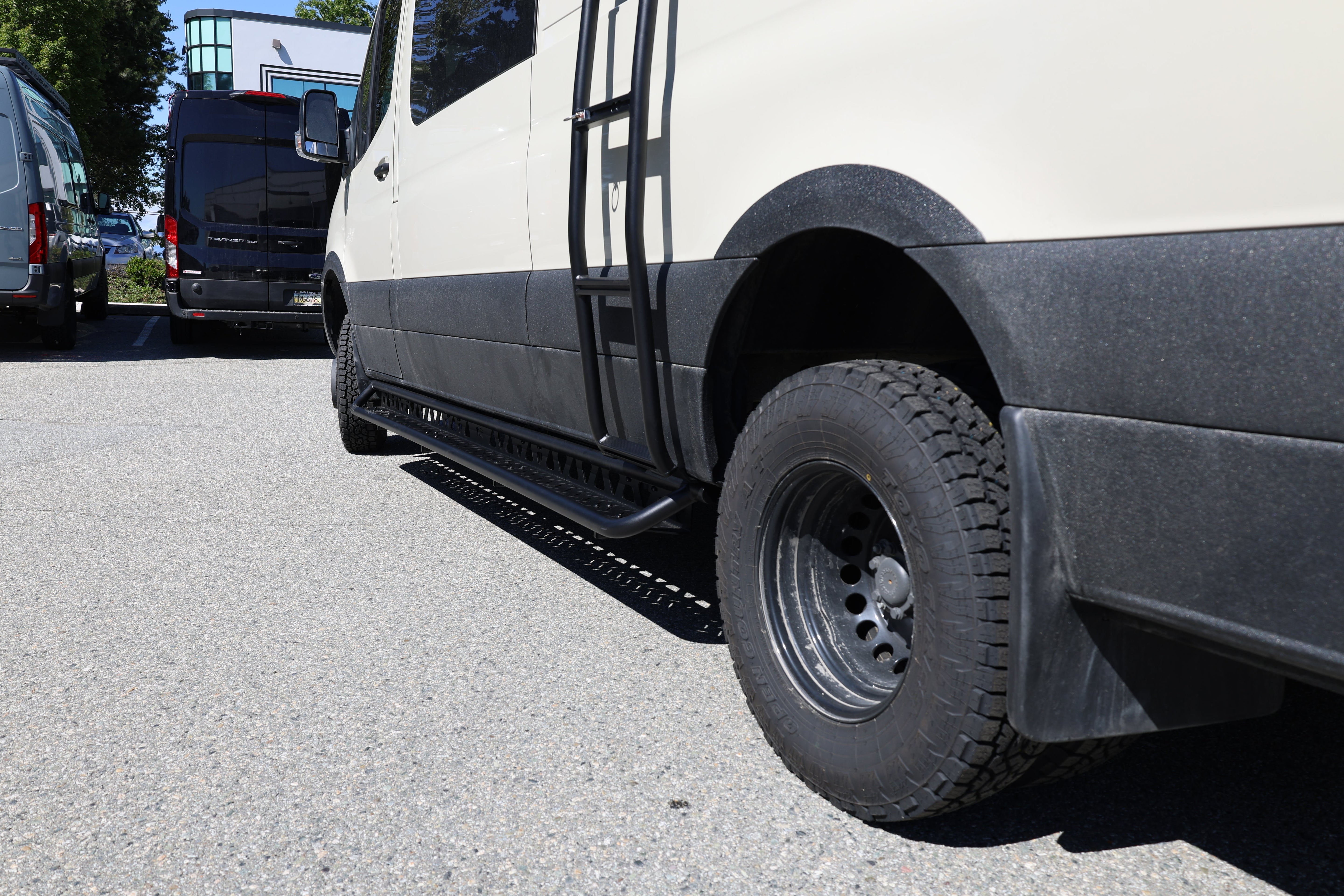 Tec Vanlife Sprinter Full-Length Running Boards - Continuous Step