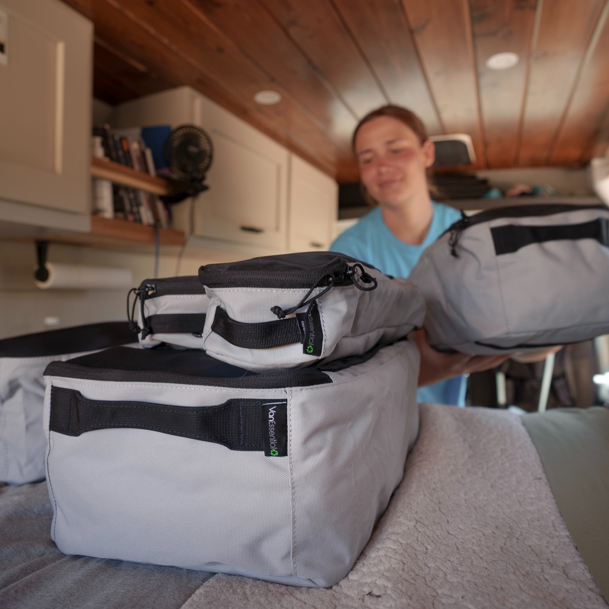 VanEssential Packing Cube (Large) - Packable Gear Storage