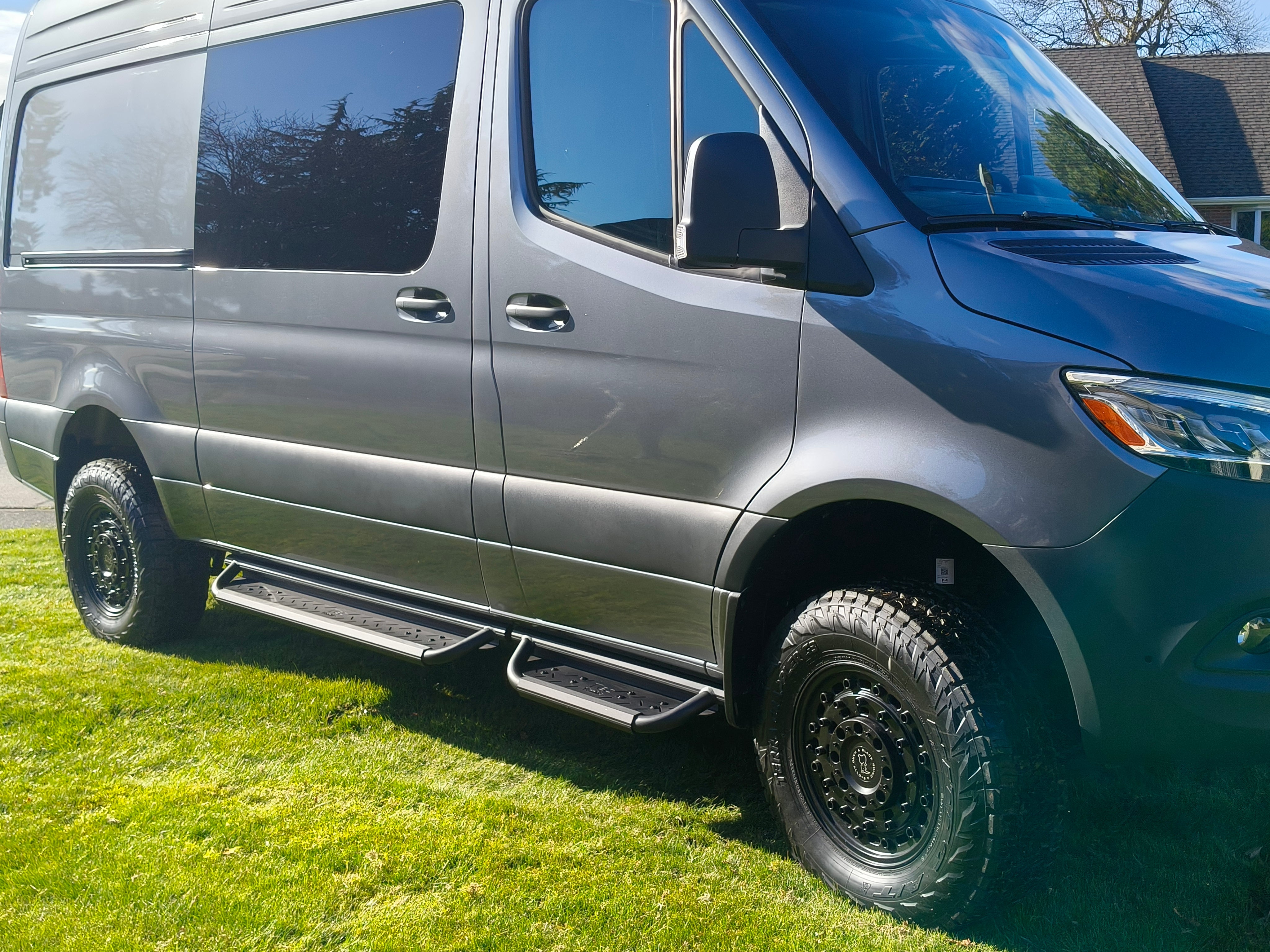 Tec Vanlife Sprinter Hexagon Running Boards - Modular Access
