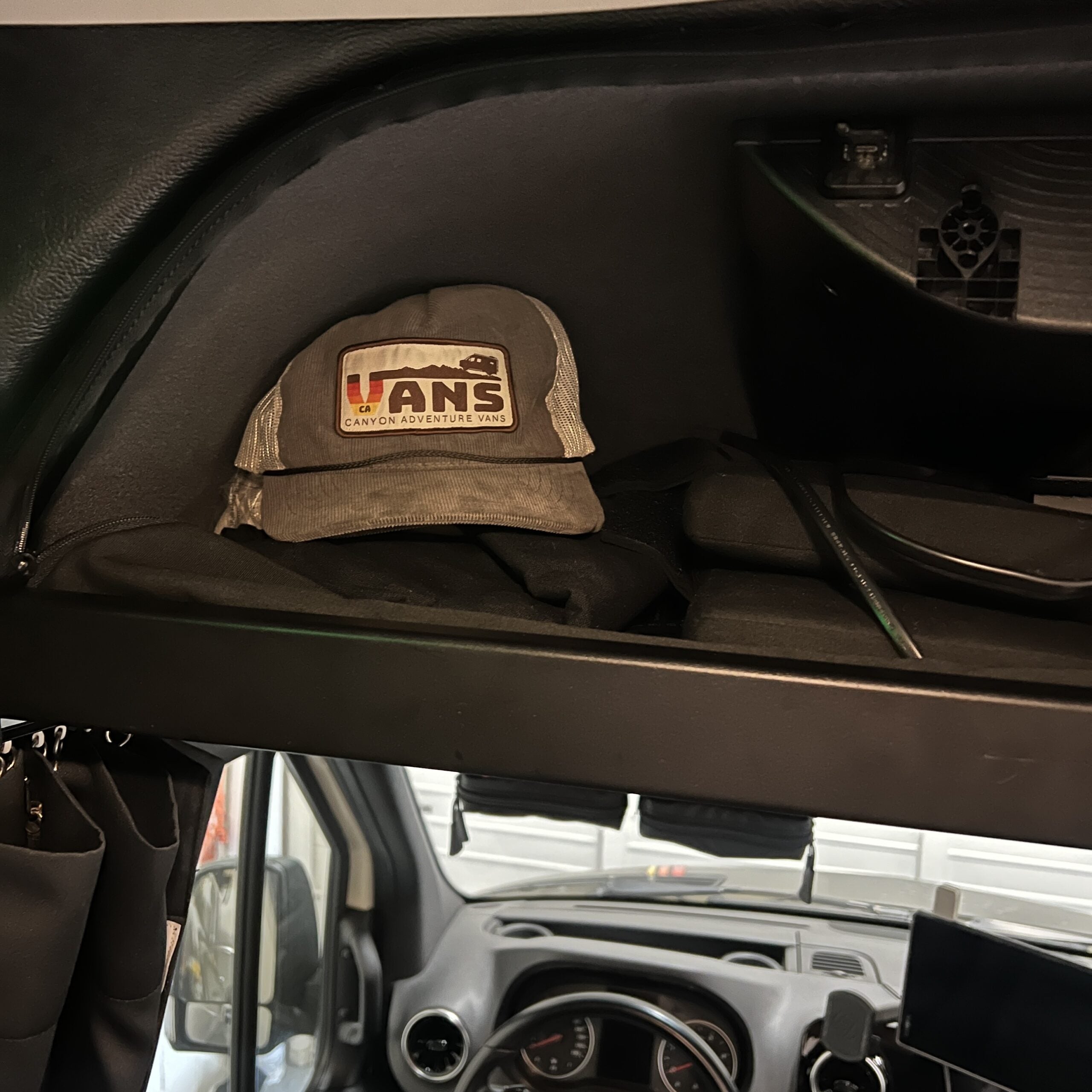 2019+ Sprinter Headliner Shelf No Curtain Rod