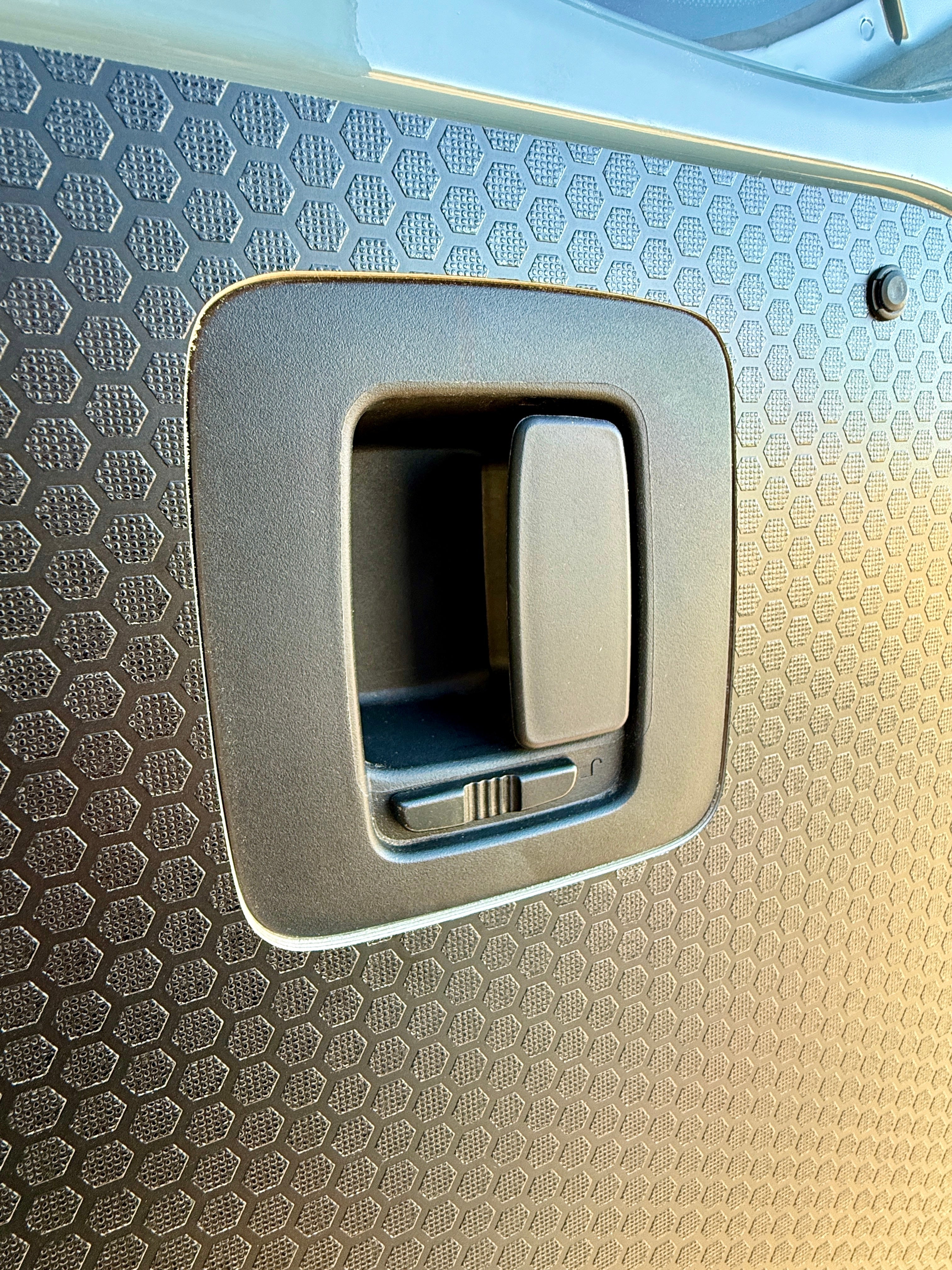Sandy Vans Sprinter Lower Rear Door Panels (Black-Hex)