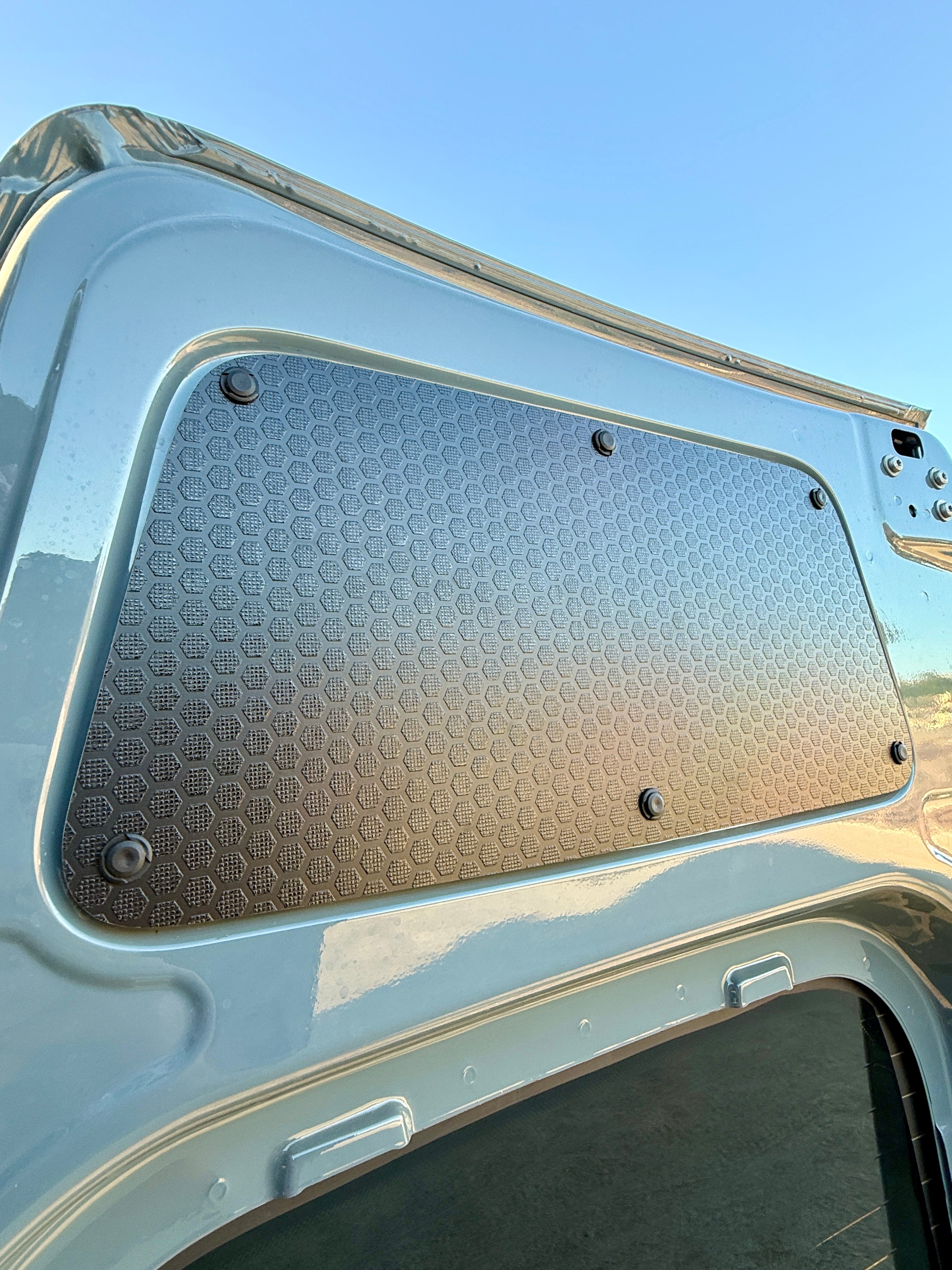Sandy Vans Sprinter Slider Door Panel (Black-Hex)