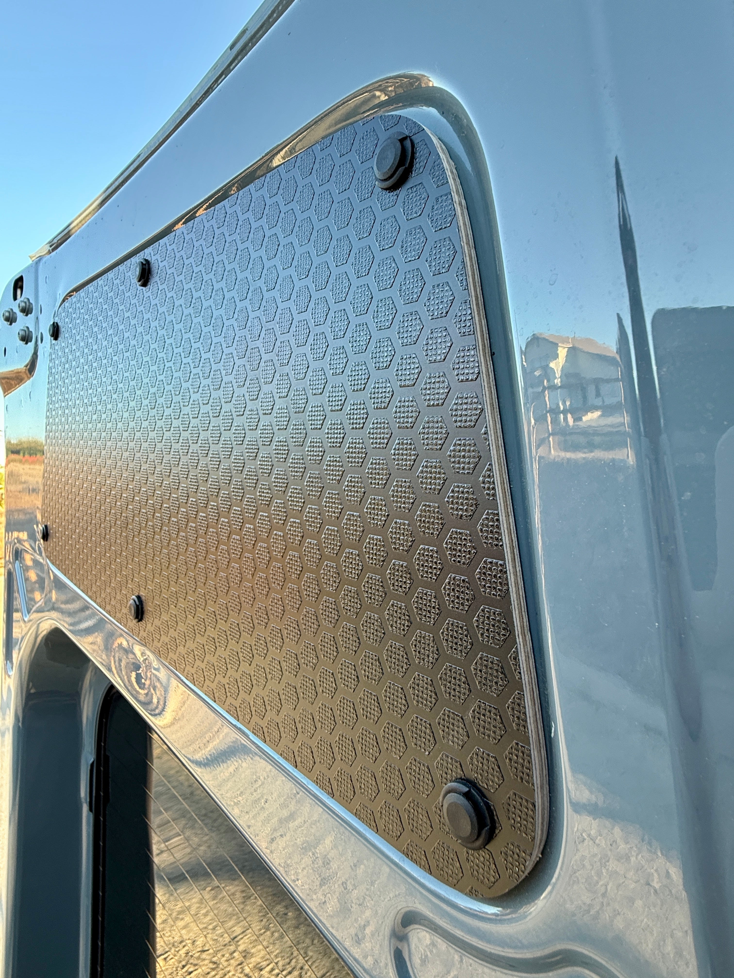 Sandy Vans Sprinter Slider Door Panel (Black-Hex)