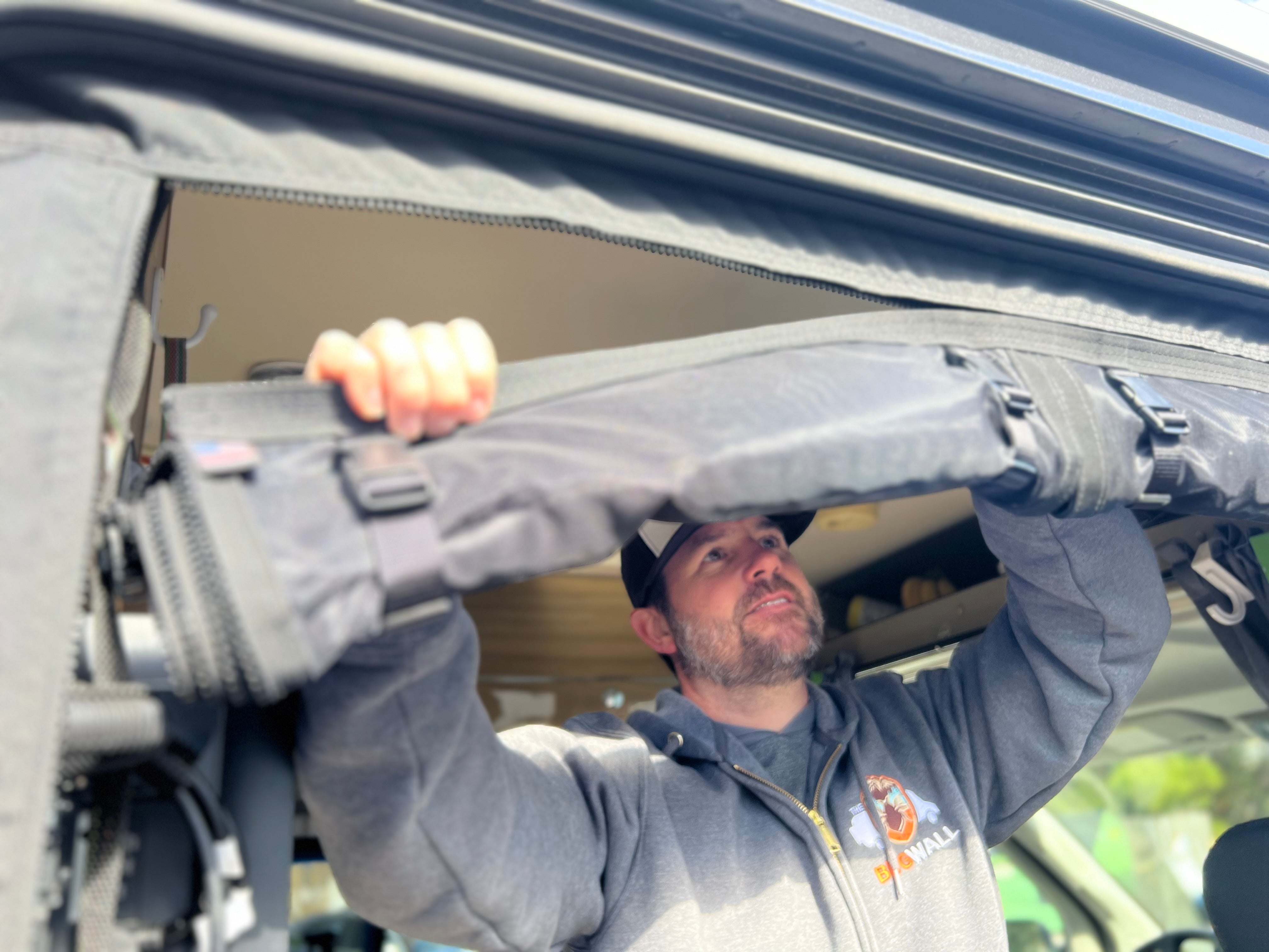The Bug Wall Nissan NV Sliding Door Screen - Custom Entry