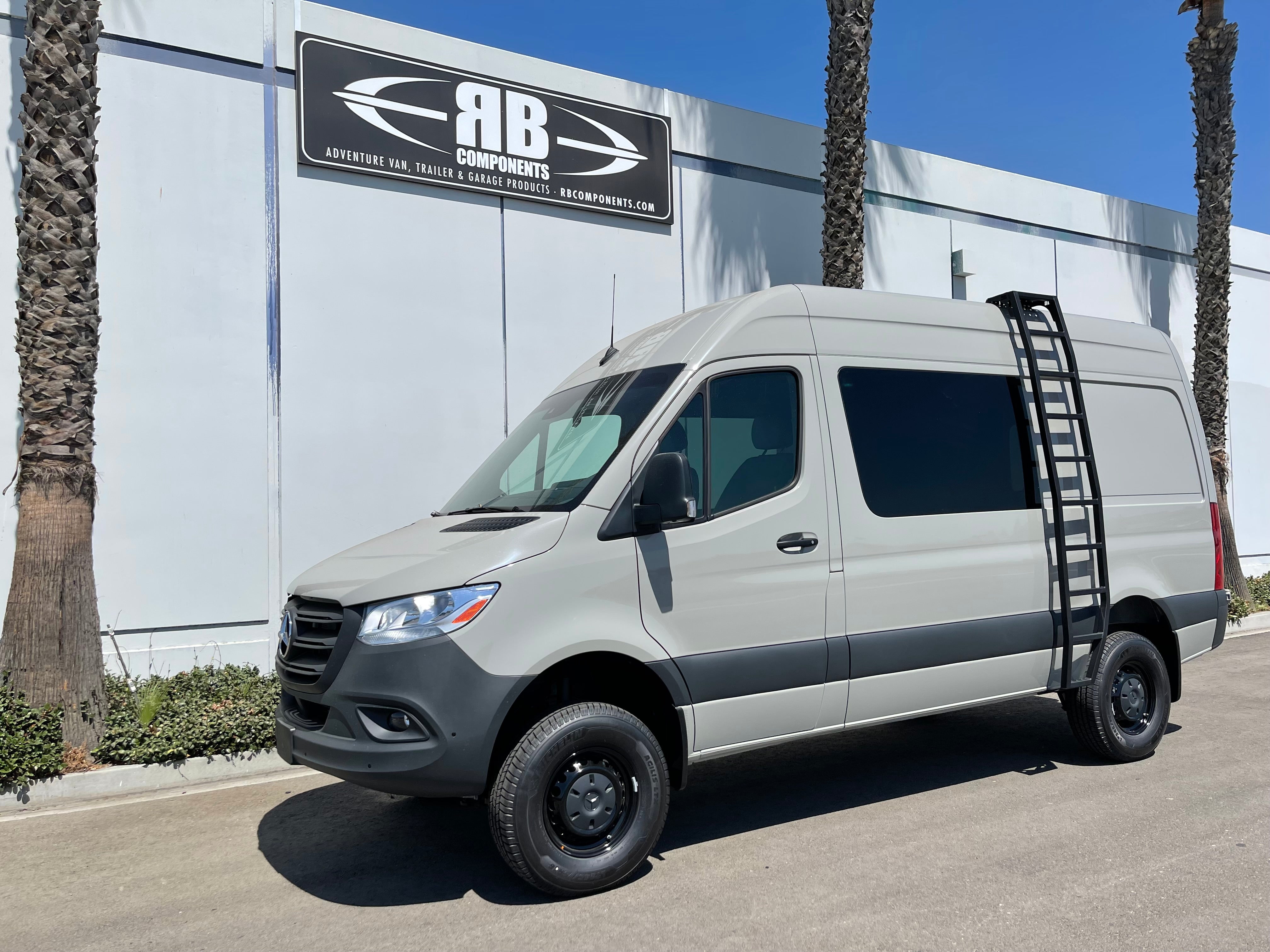 RB COMPONENTS SPRINTER CONTOURED SIDE LADDER