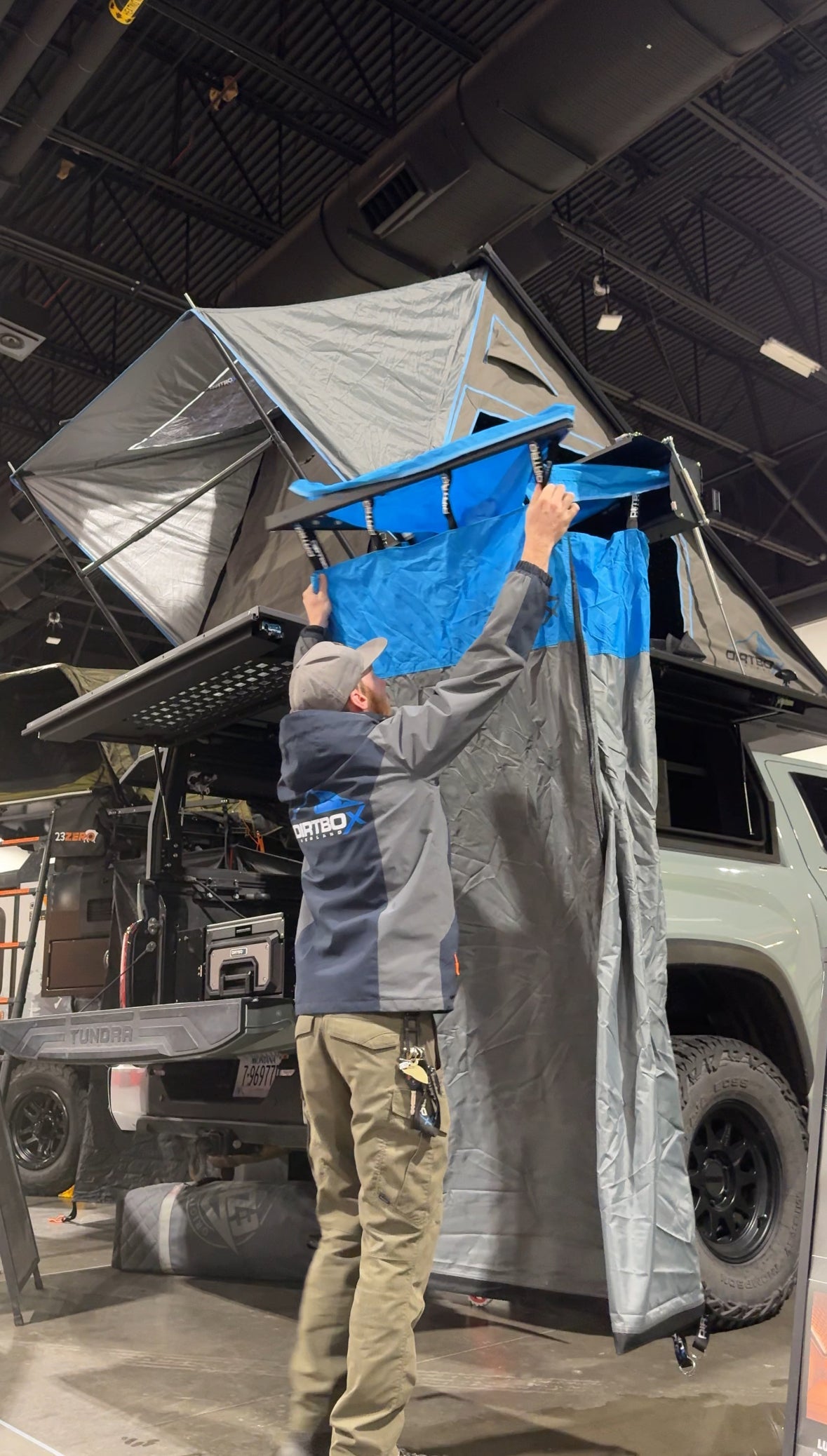 DIRTBOX OVERLAND ULTIMATE CAMP SHOWER & SWING-OUT SYSTEM KIT
