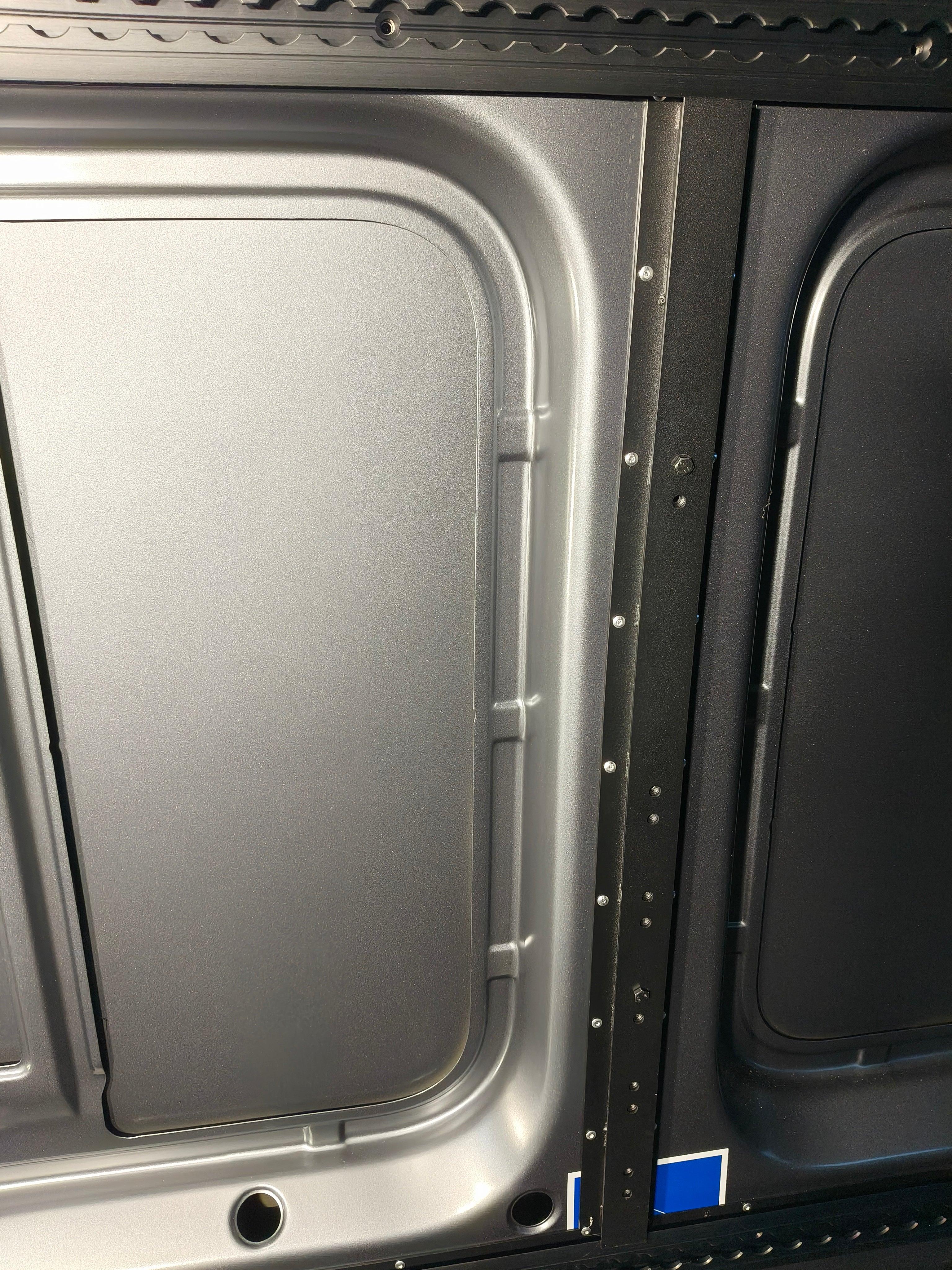 Tec Vanlife 2019+ Sprinter Wall Plate L-Track Kit - Structural Mounting