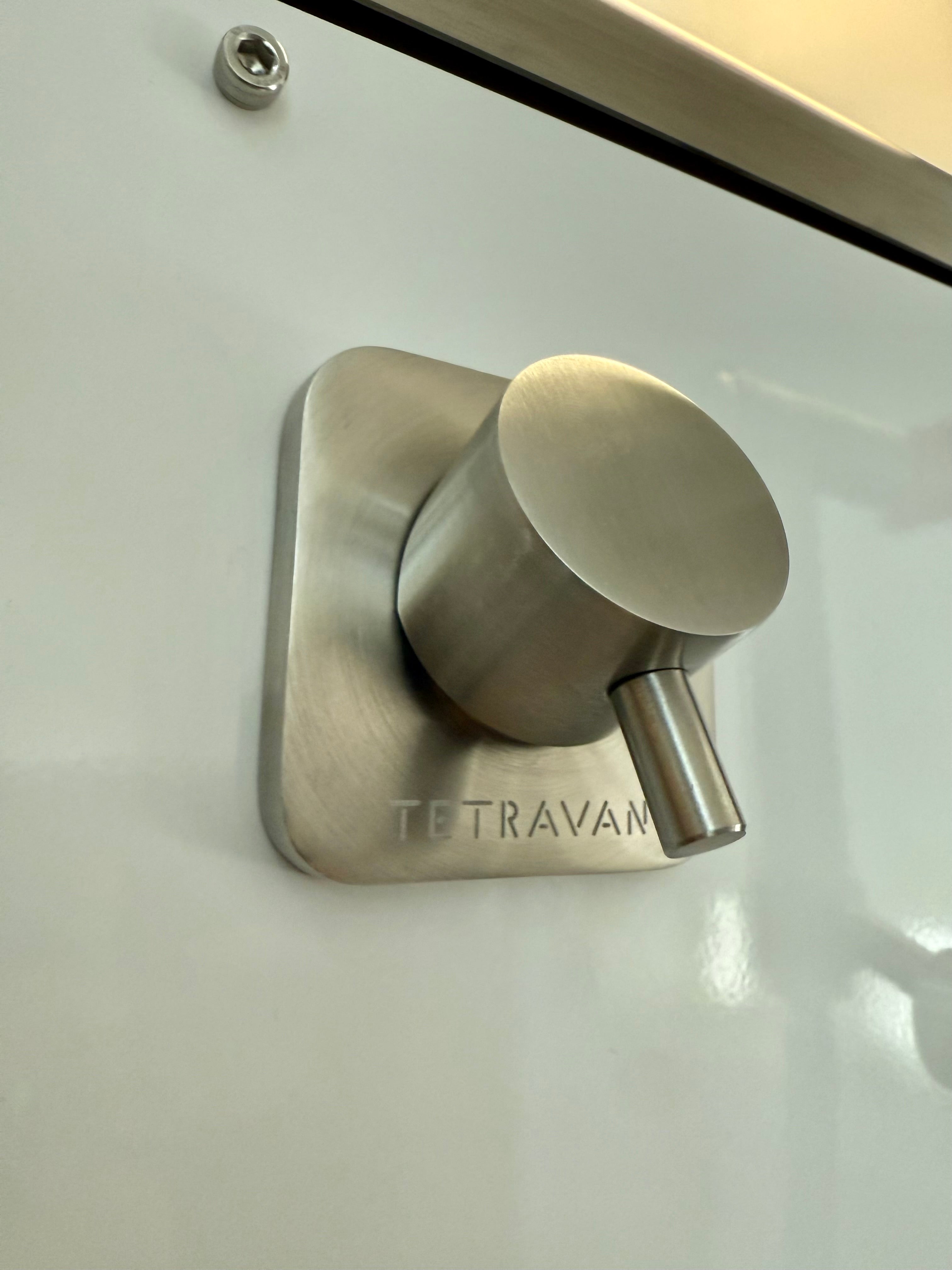 TETRAVAN SHOWER PORT SYSTEM