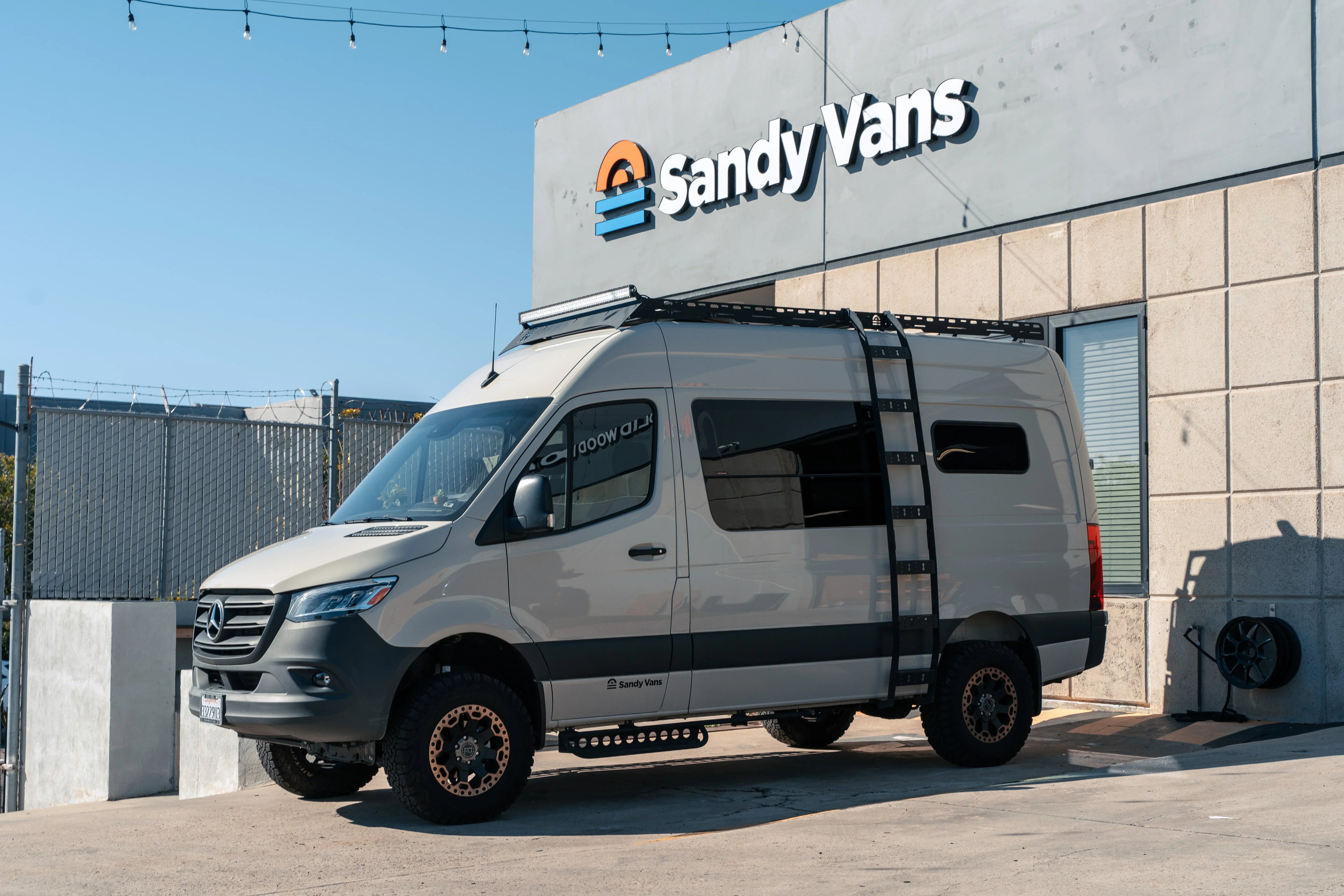 SANDY VANS SPRINTER HIGH ROOF MODULAR SIDE LADDER