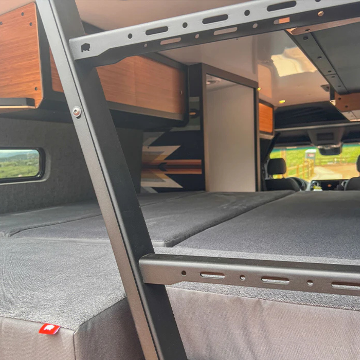 Rigwell Made Sprinter 170 Nomad Murphy Bed - Three-Mode System