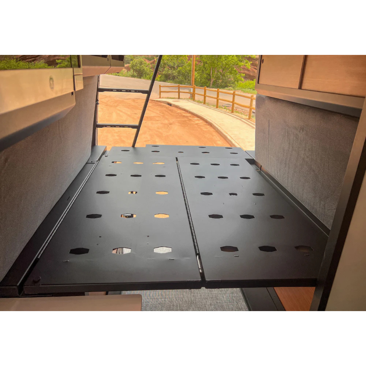 Rigwell Made Sprinter 170 Nomad Murphy Bed - Three-Mode System