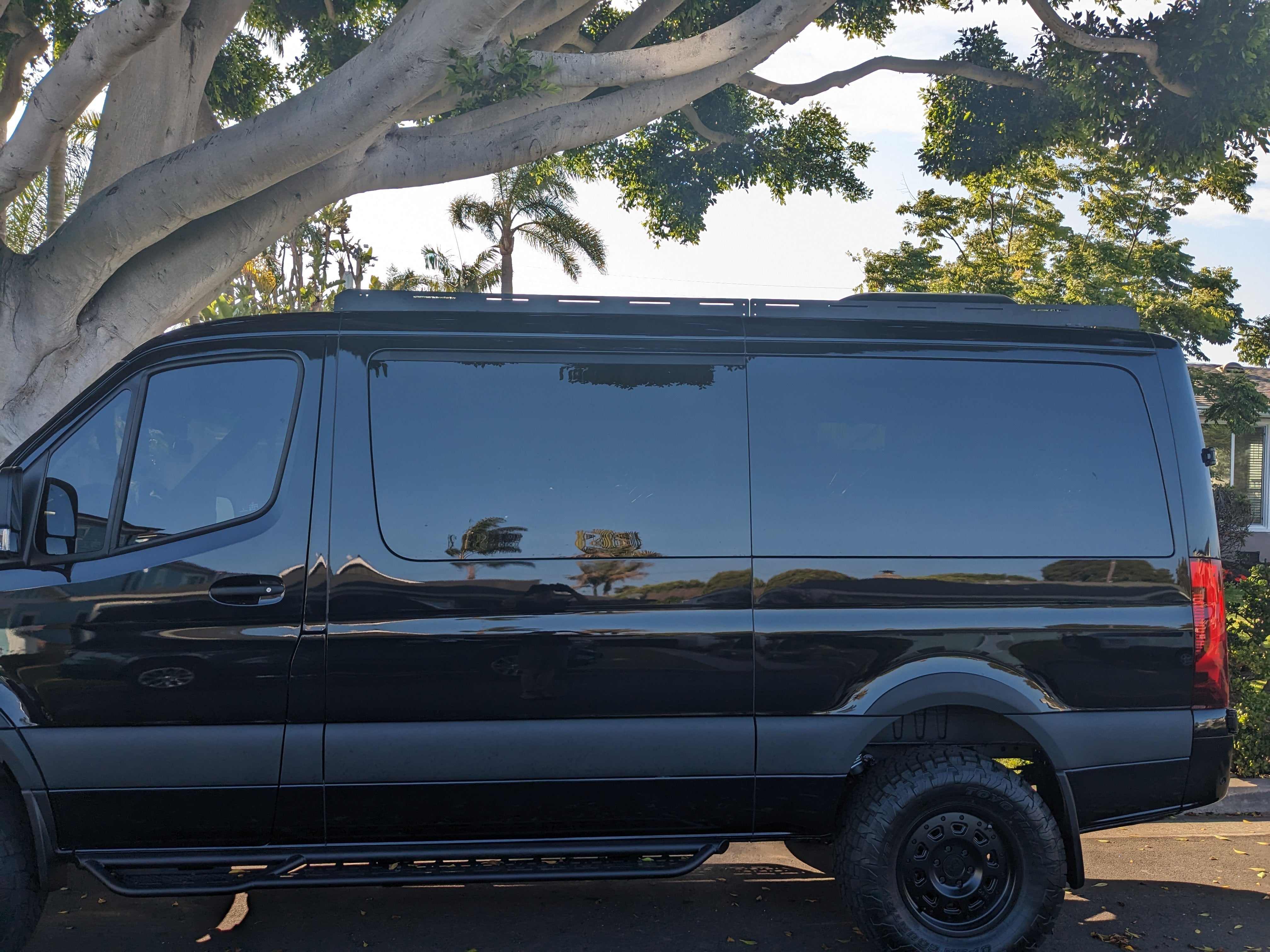 WHITE TOP ADVENTURES® SPRINTER 144" LOW ROOF STEALTH ROOF RACK SYSTEM