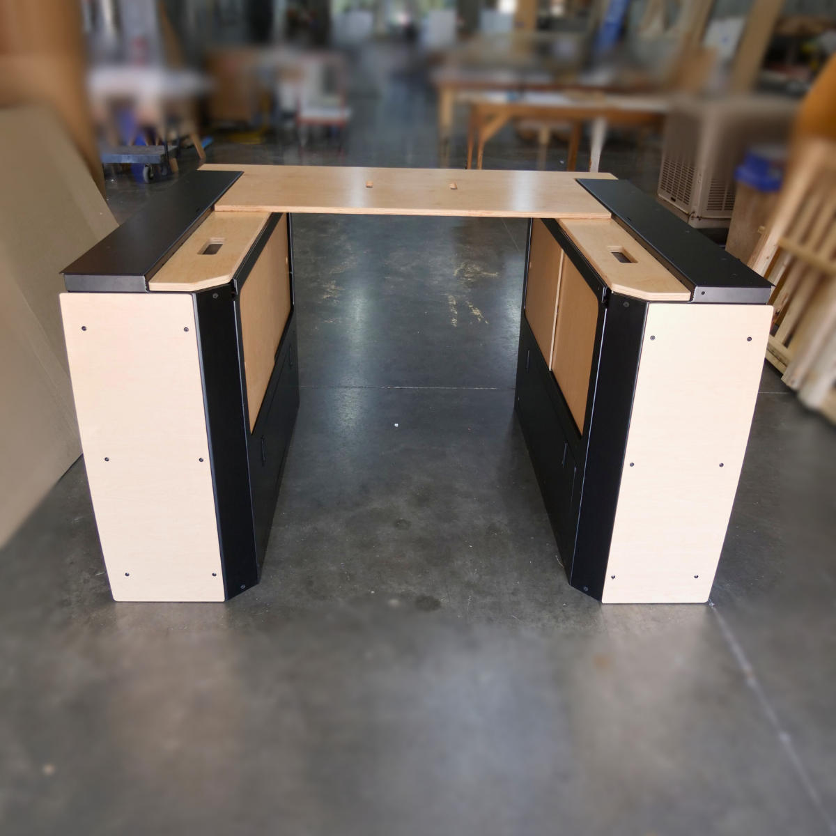Rigwell Made Hercules Bed System - Removable Garage Platform