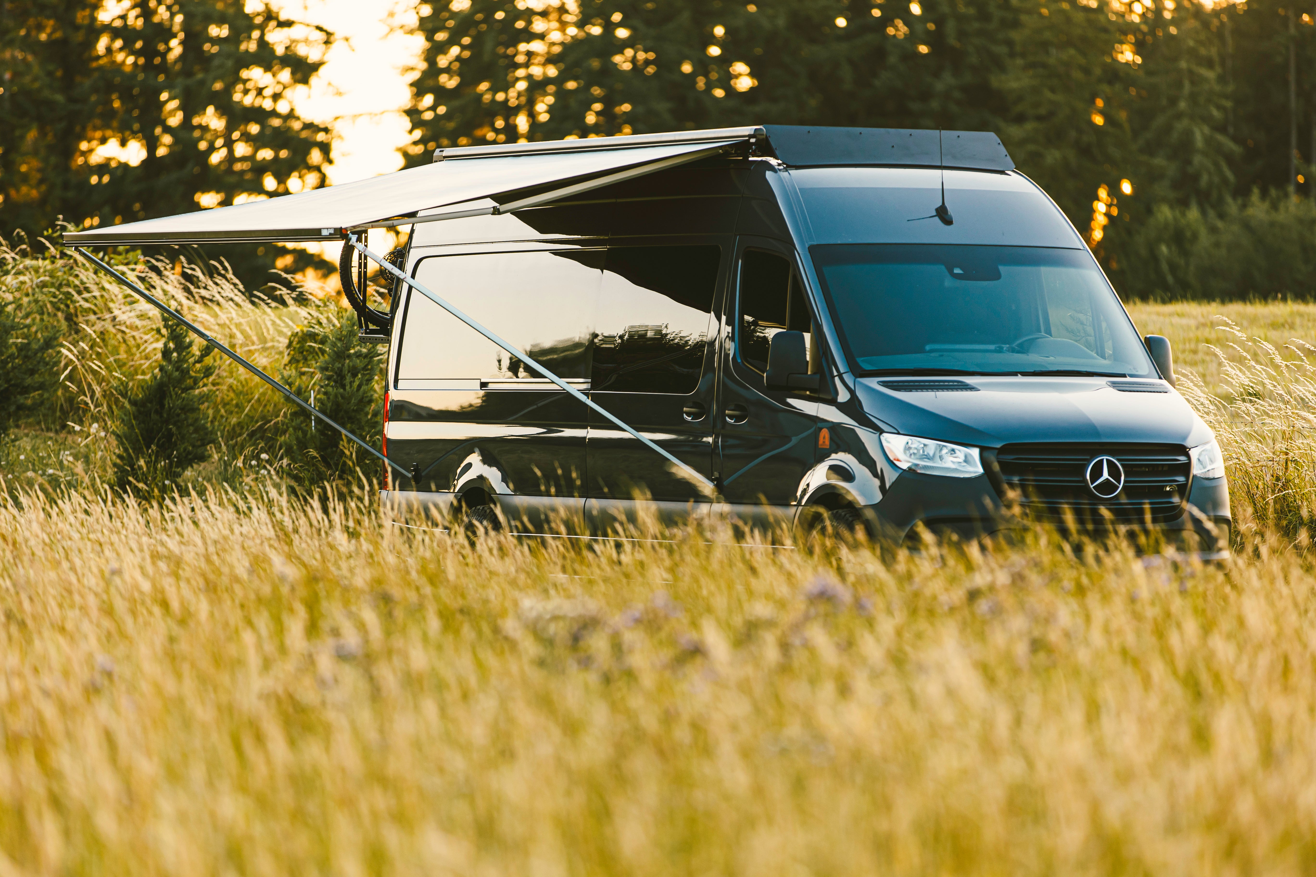 Flatline Van Co. Mercedes Sprinter Sprinter Van Standard Roof Rack , 170" Wheelbase - Roof Rack Upgrade