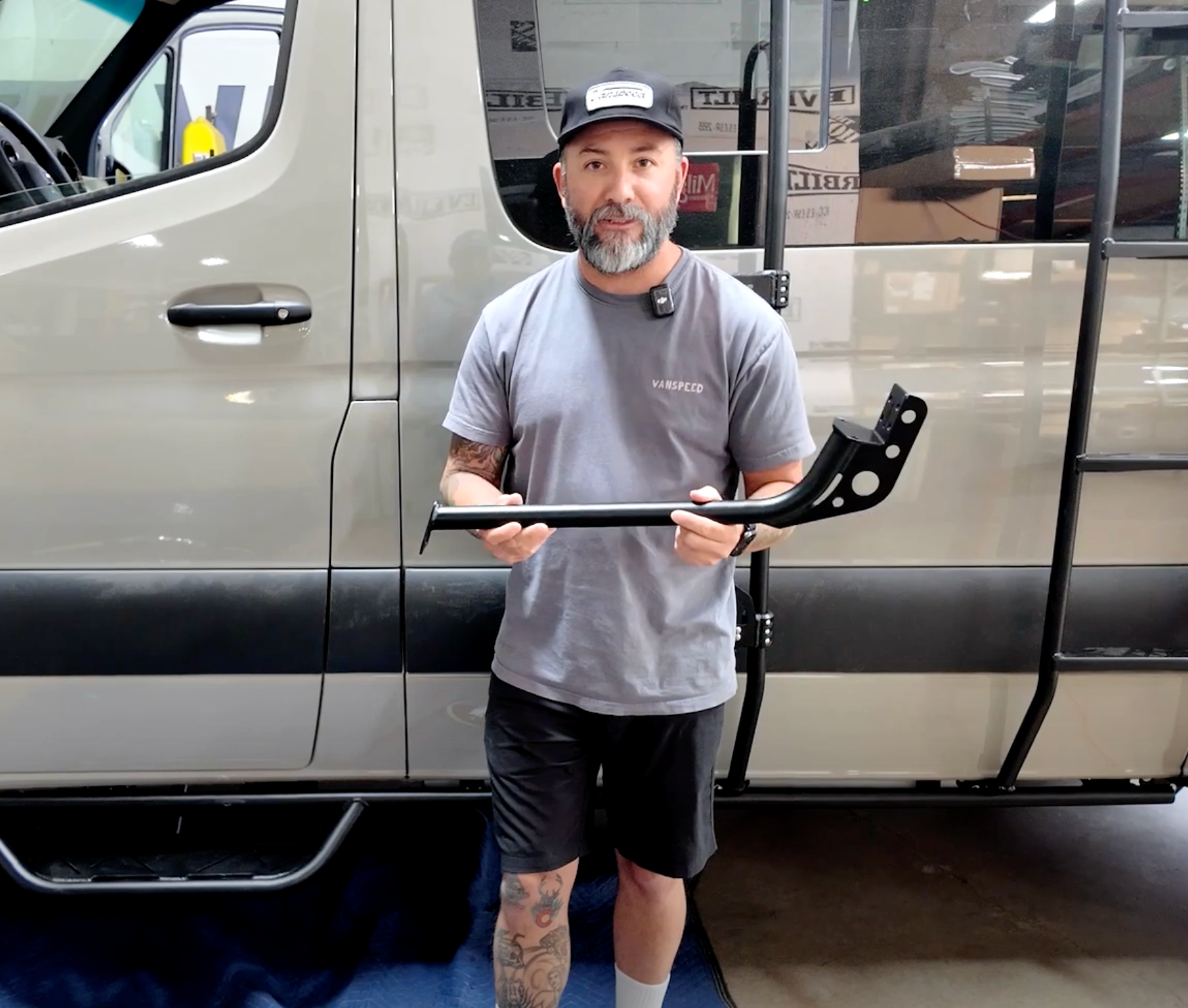 VANSPEED CURVED TUBE SUPPORT BRACKET FOR SIDE STEPS