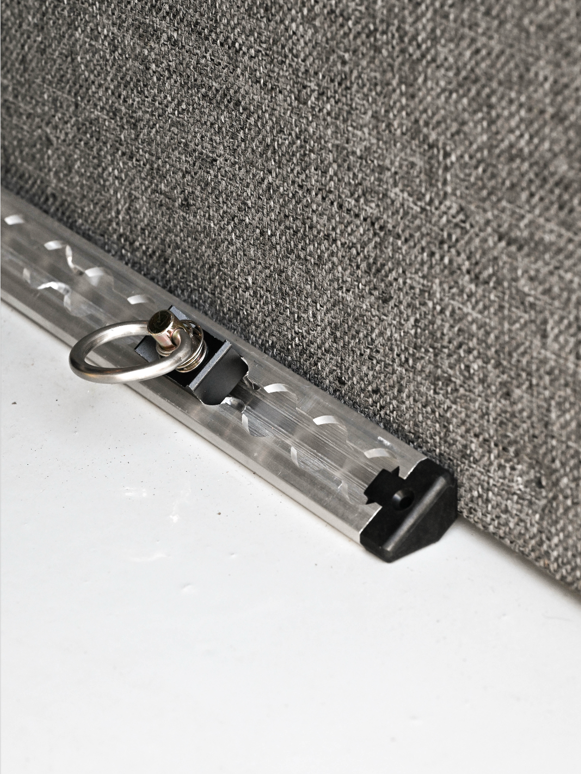 VanEssential Raw Corner Venture L-Track - 2 Pack - Modular Gear Rail - Modular Gear Rail
