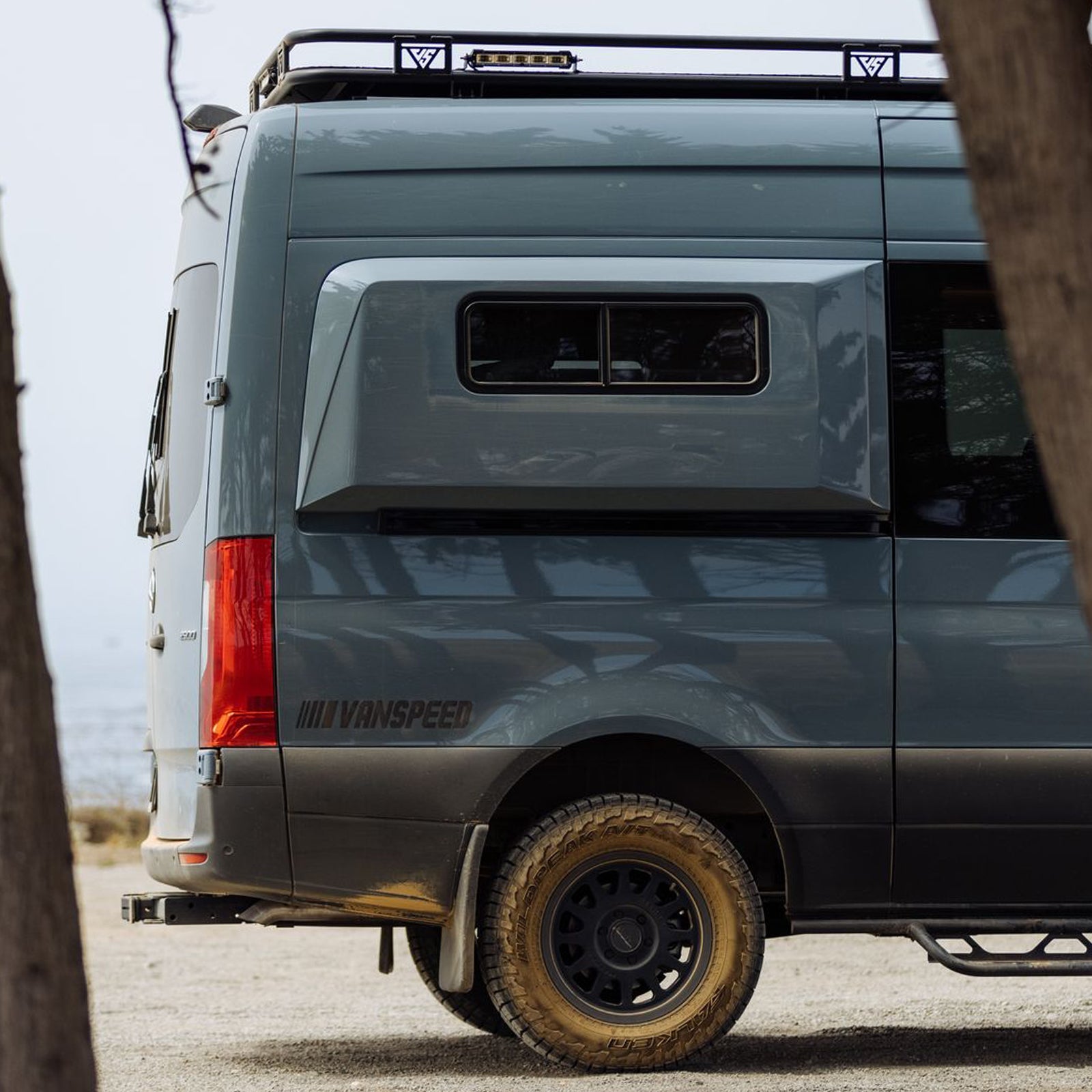 VANSPEED REAR BED FLARES & SIDE CAPSULES
