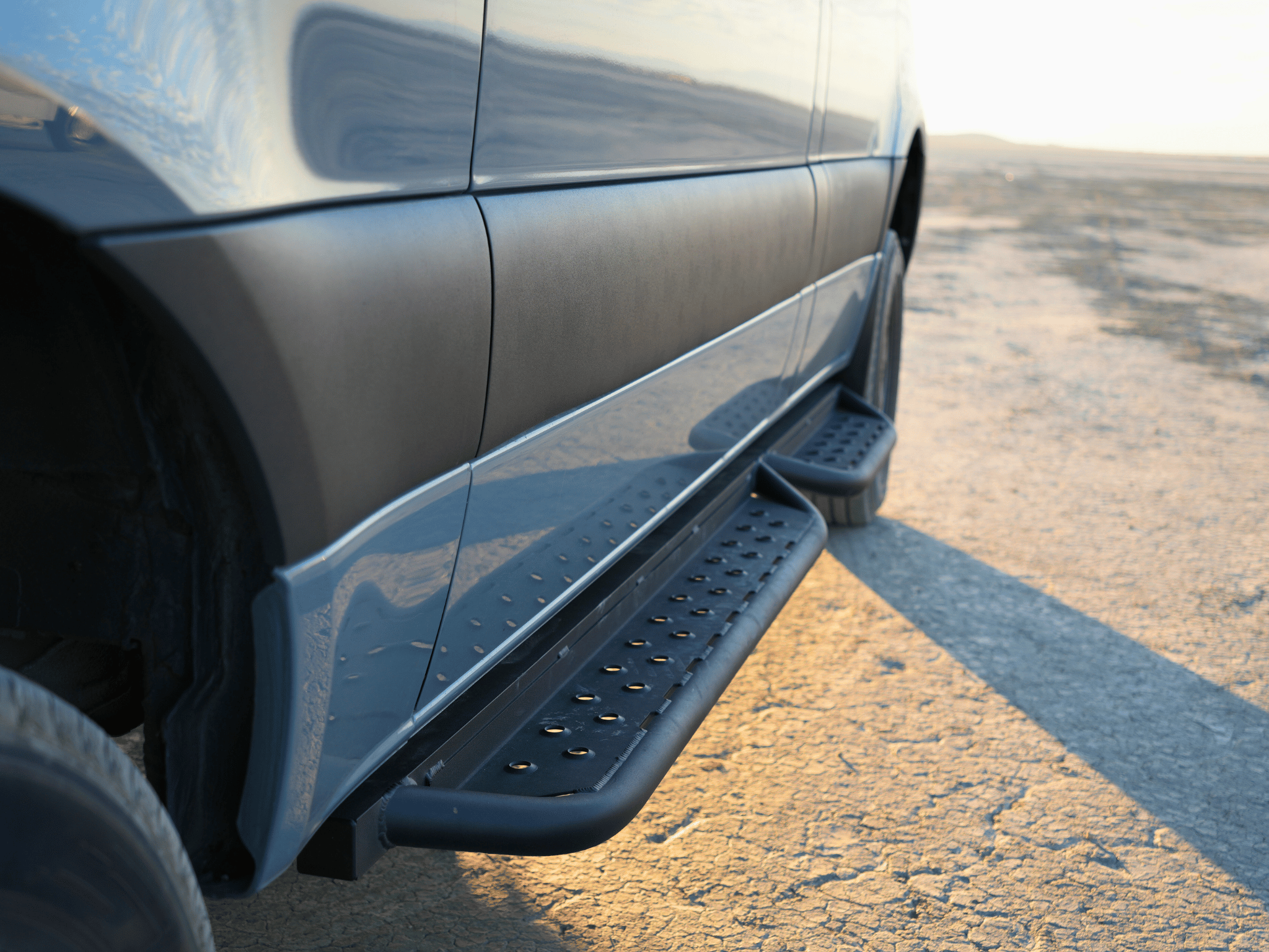 WHITE TOP ADVENTURES SPRINTER SIDE STEPS & HIGH-TRACTION RUNNING BOARDS