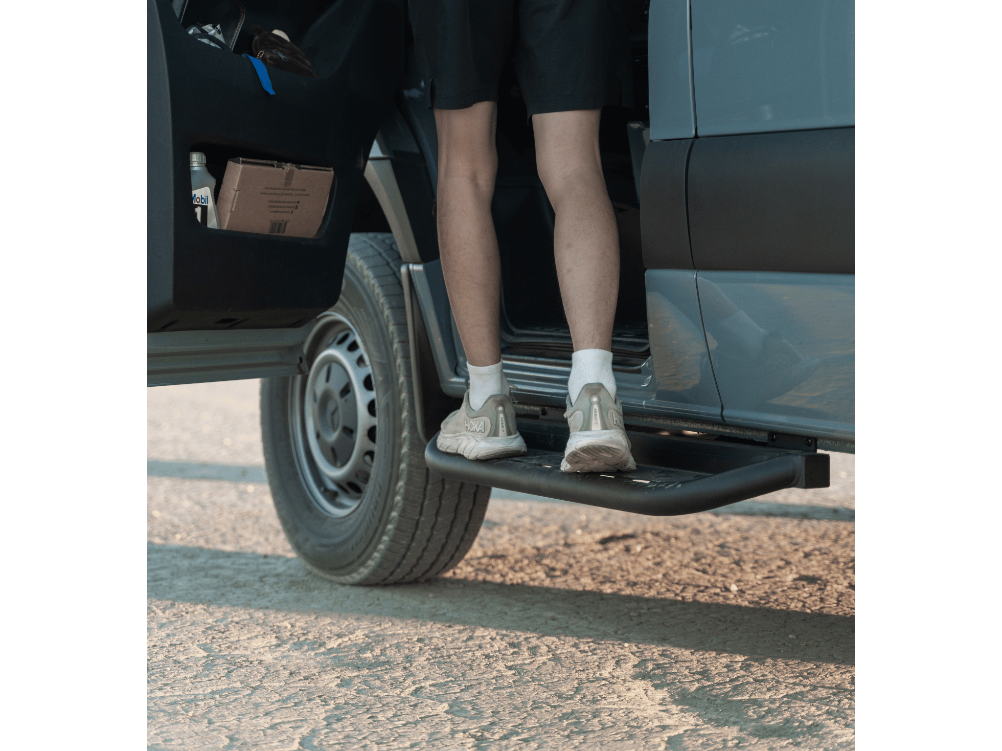 WHITE TOP ADVENTURES SPRINTER SIDE STEPS & HIGH-TRACTION RUNNING BOARDS