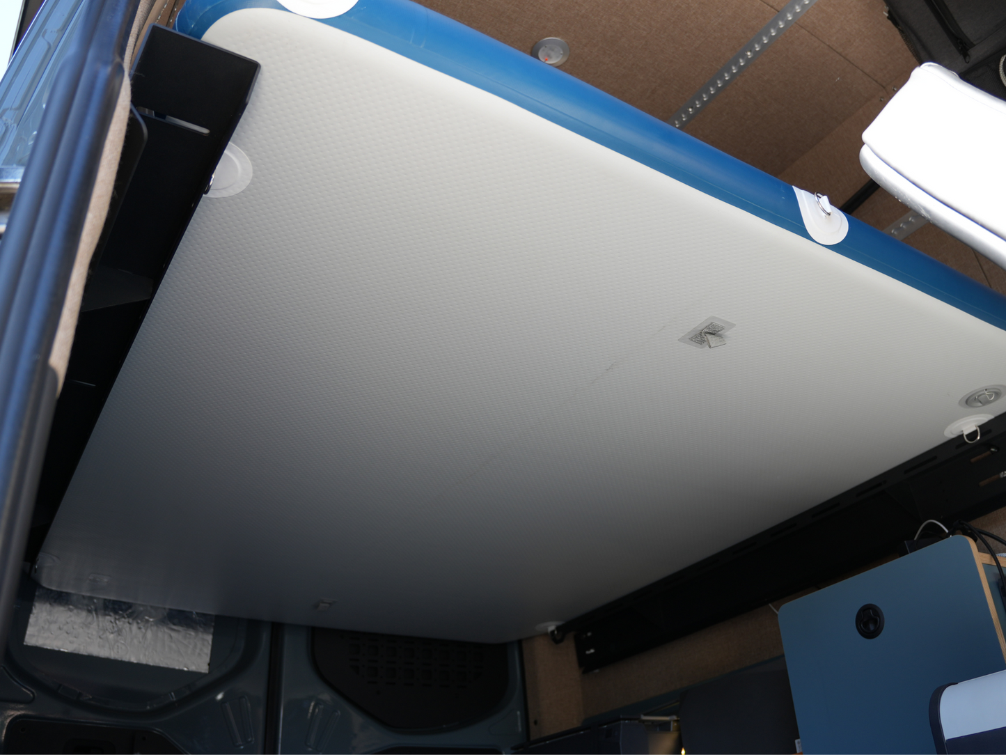 SPRINTER VAN AIR FLOW INFLATABLE BED