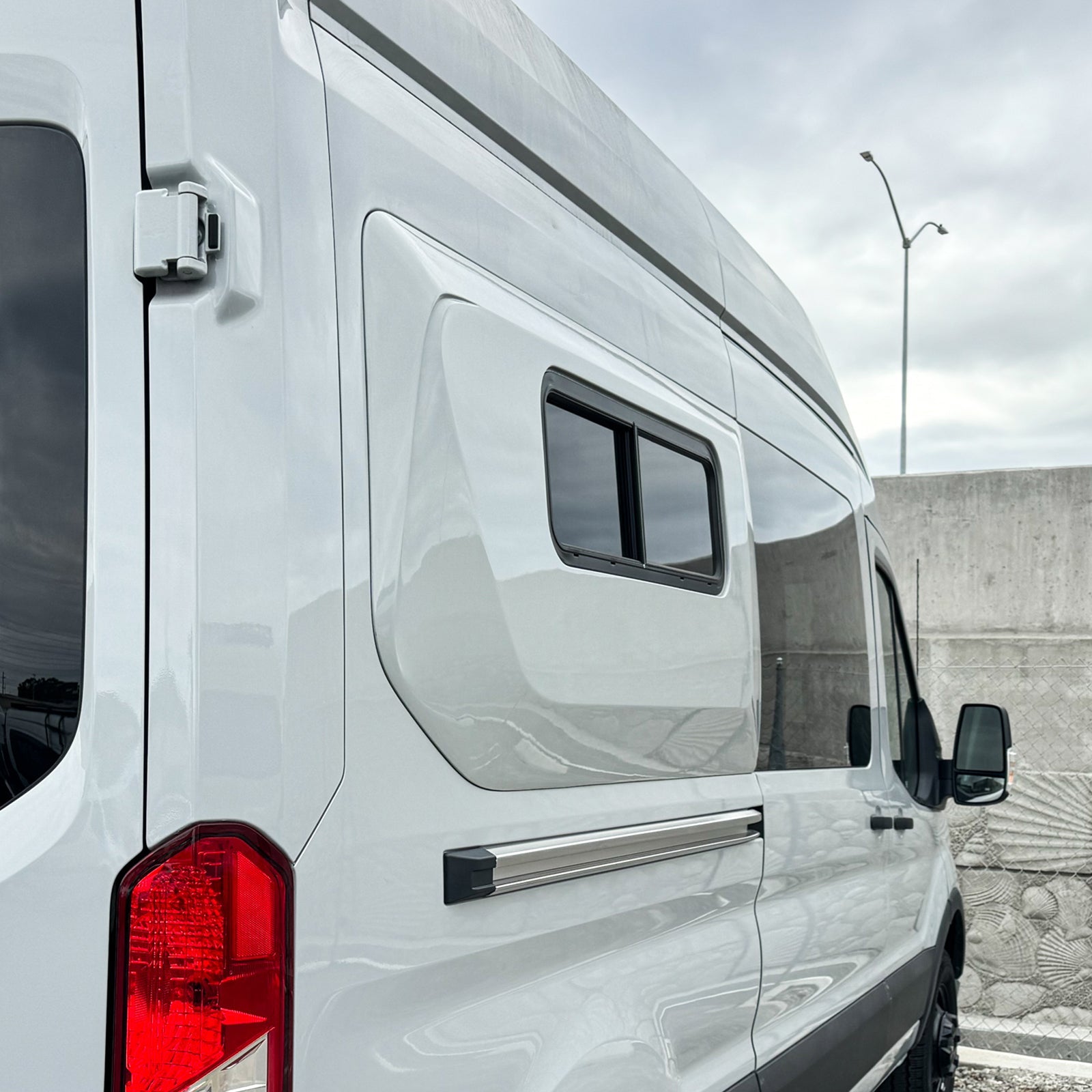 VANSPEED TRANSIT EXTERIOR CAPSULES