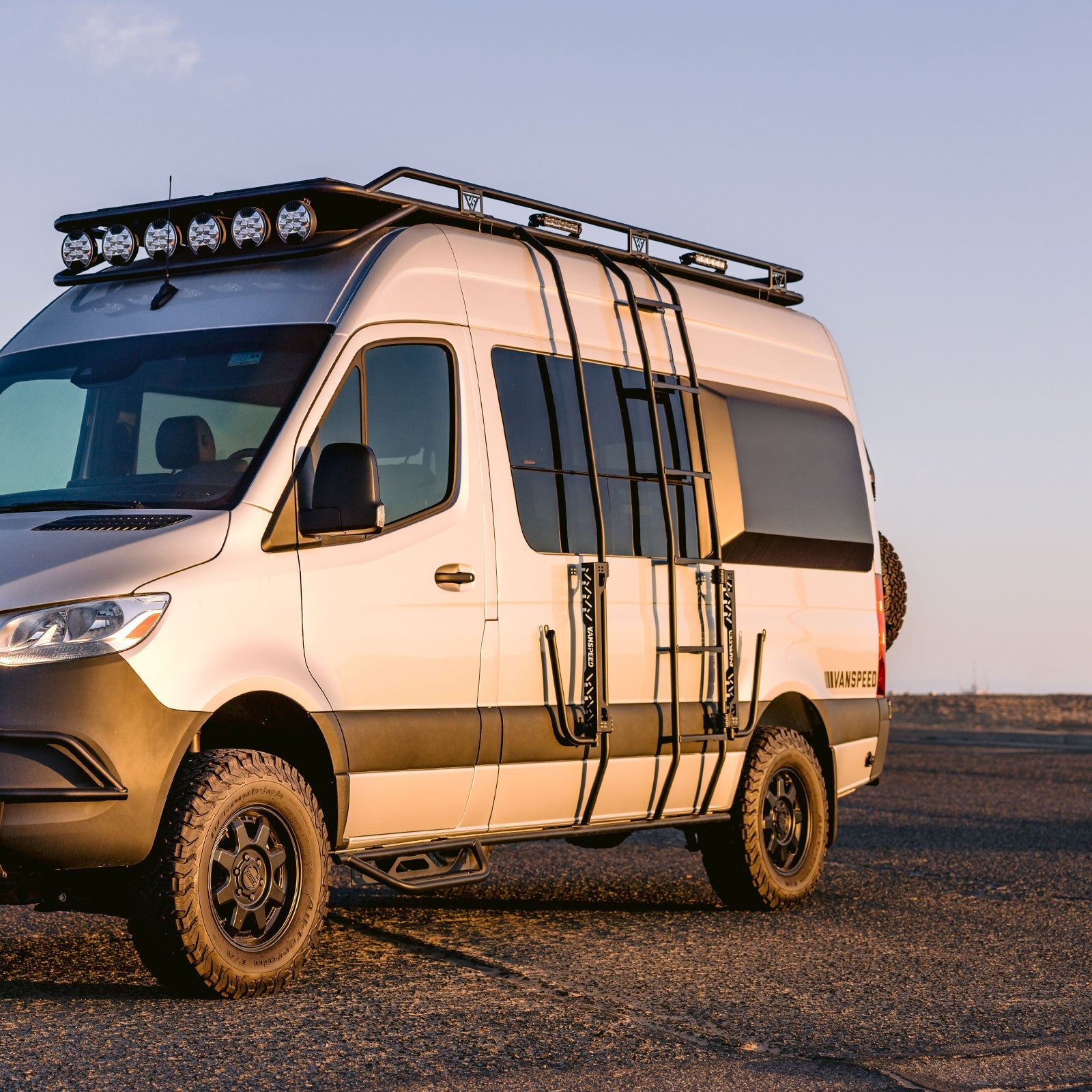 VANSPEED REAR BED FLARES & SIDE CAPSULES (144")