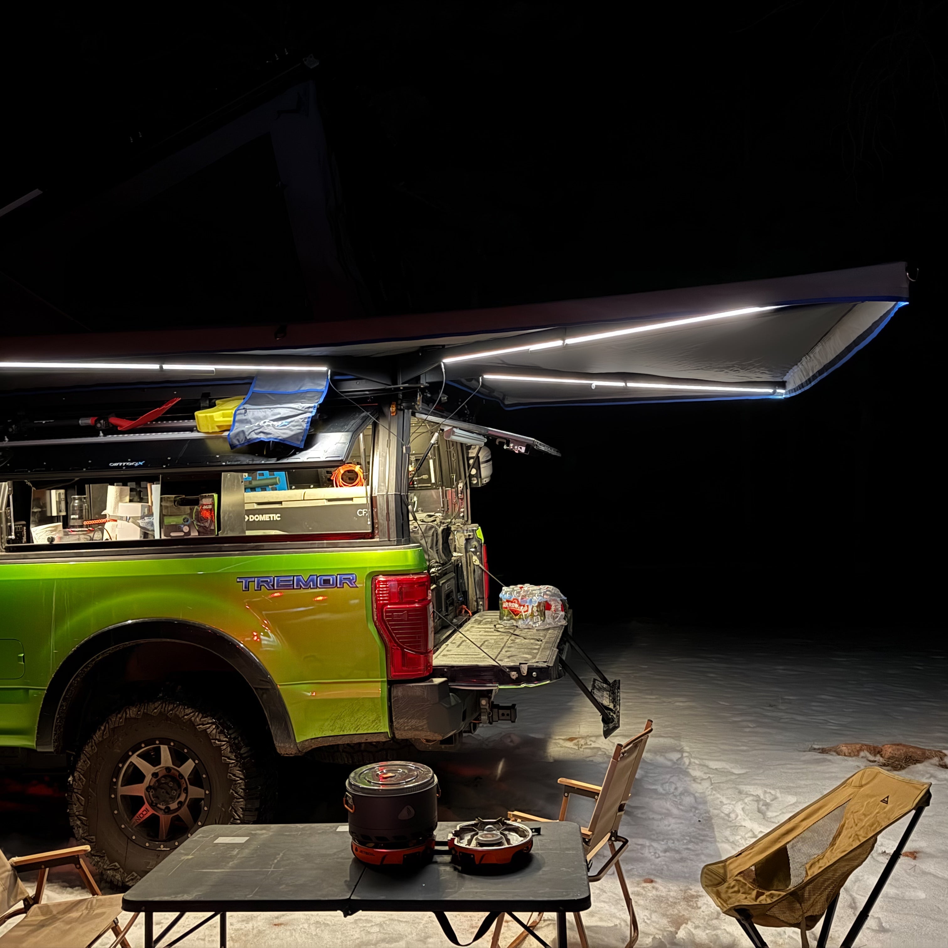 DIRTBOX FREE-STANDING 270-DEGREE AWNING