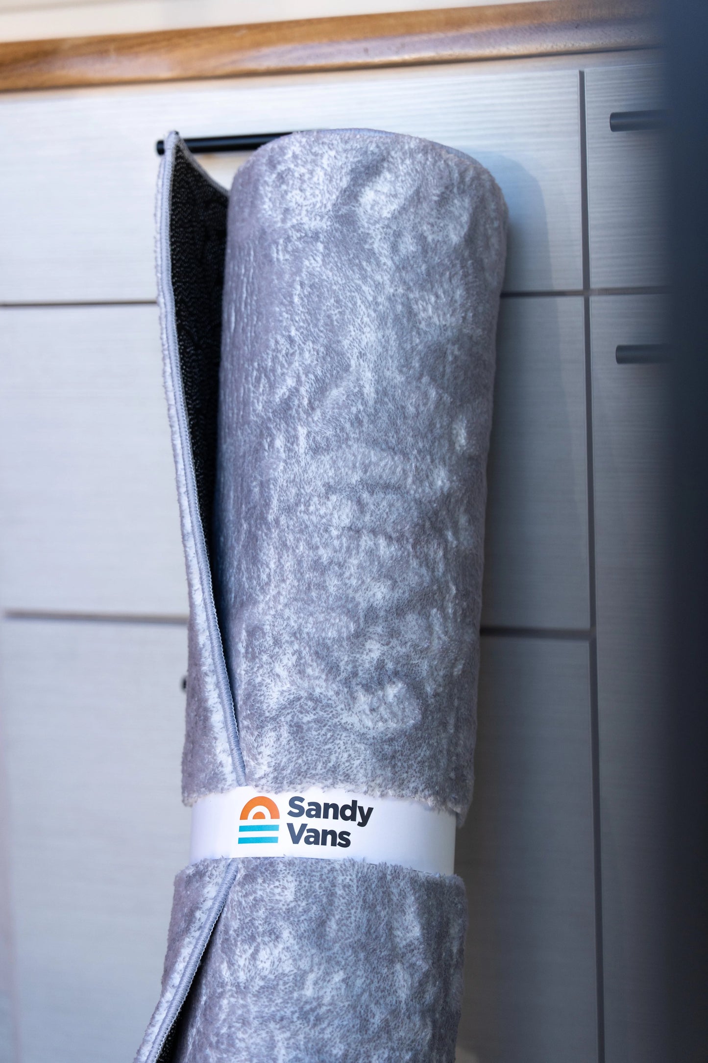 SV L-Shaped Sprinter Van Washable Rug