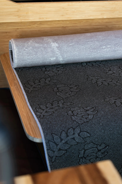 SV L-Shaped Sprinter Van Washable Rug