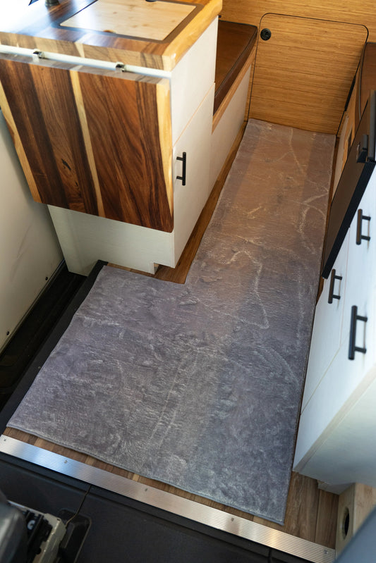 SV L-Shaped Sprinter Van Washable Rug